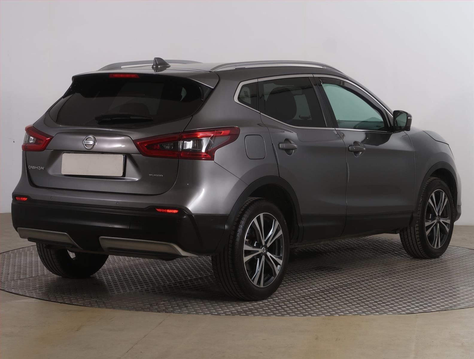 Nissan Qashqai, 1.3 DIG-T, Serv.kniha - fotka 5