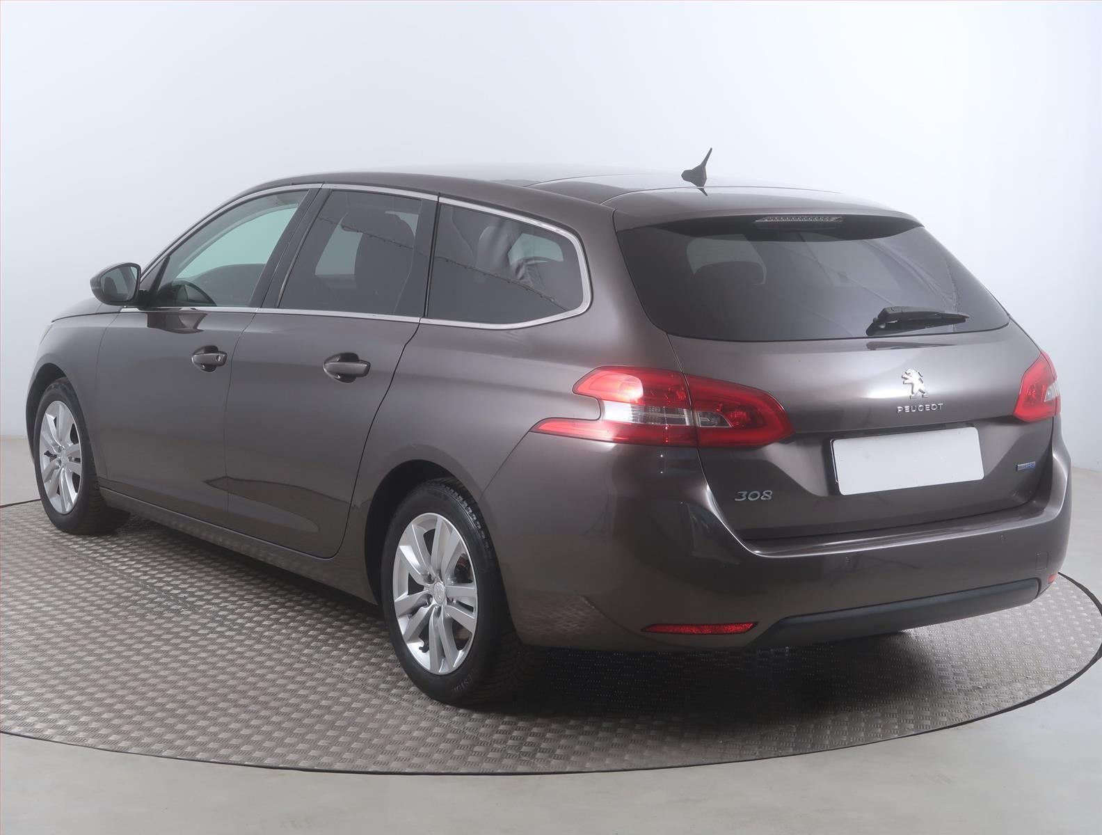 Peugeot 308, 1.6 BlueHDi, Style, Serv.kniha - fotka 4