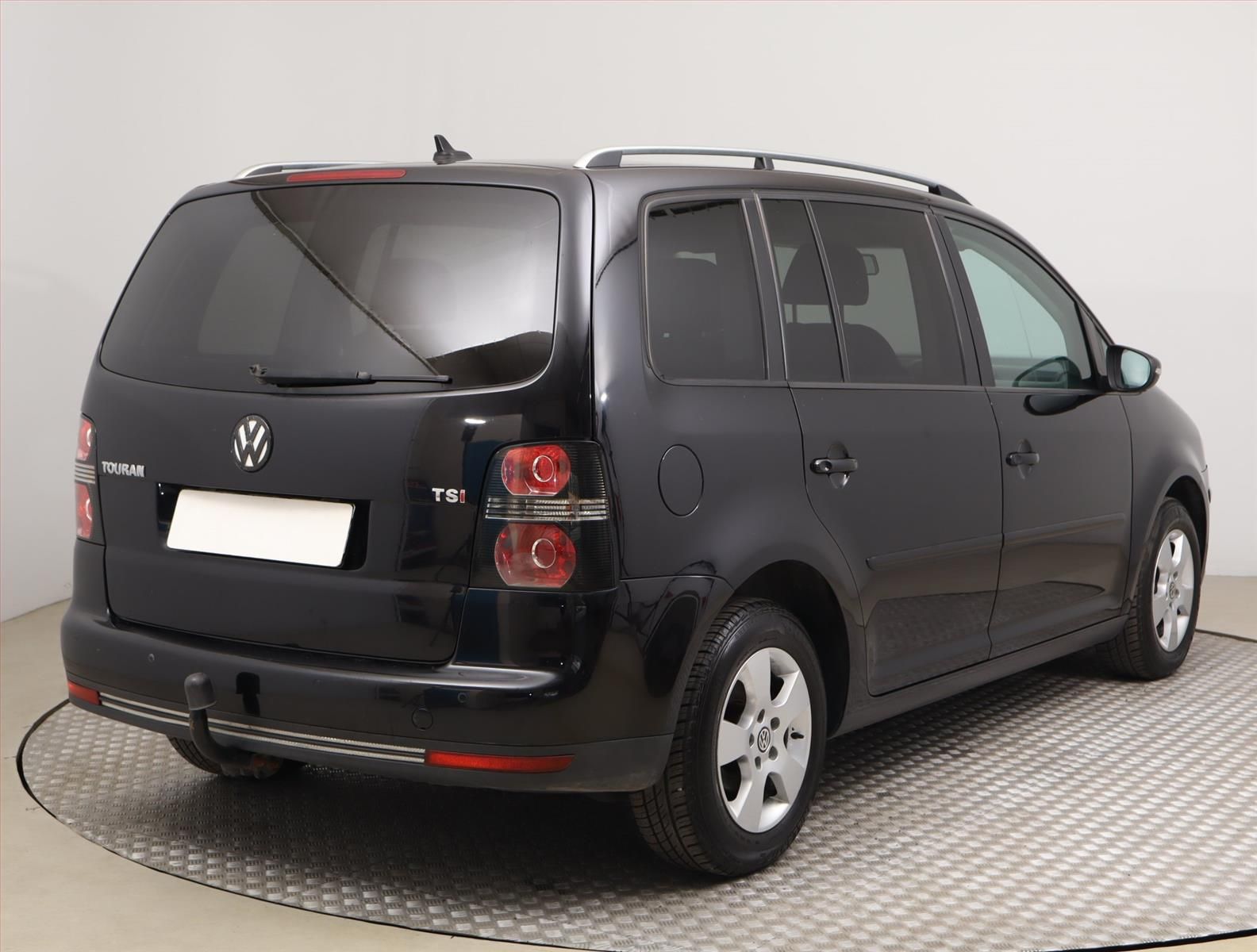 Volkswagen Touran, 1.4 TSI, Navi - fotka 5