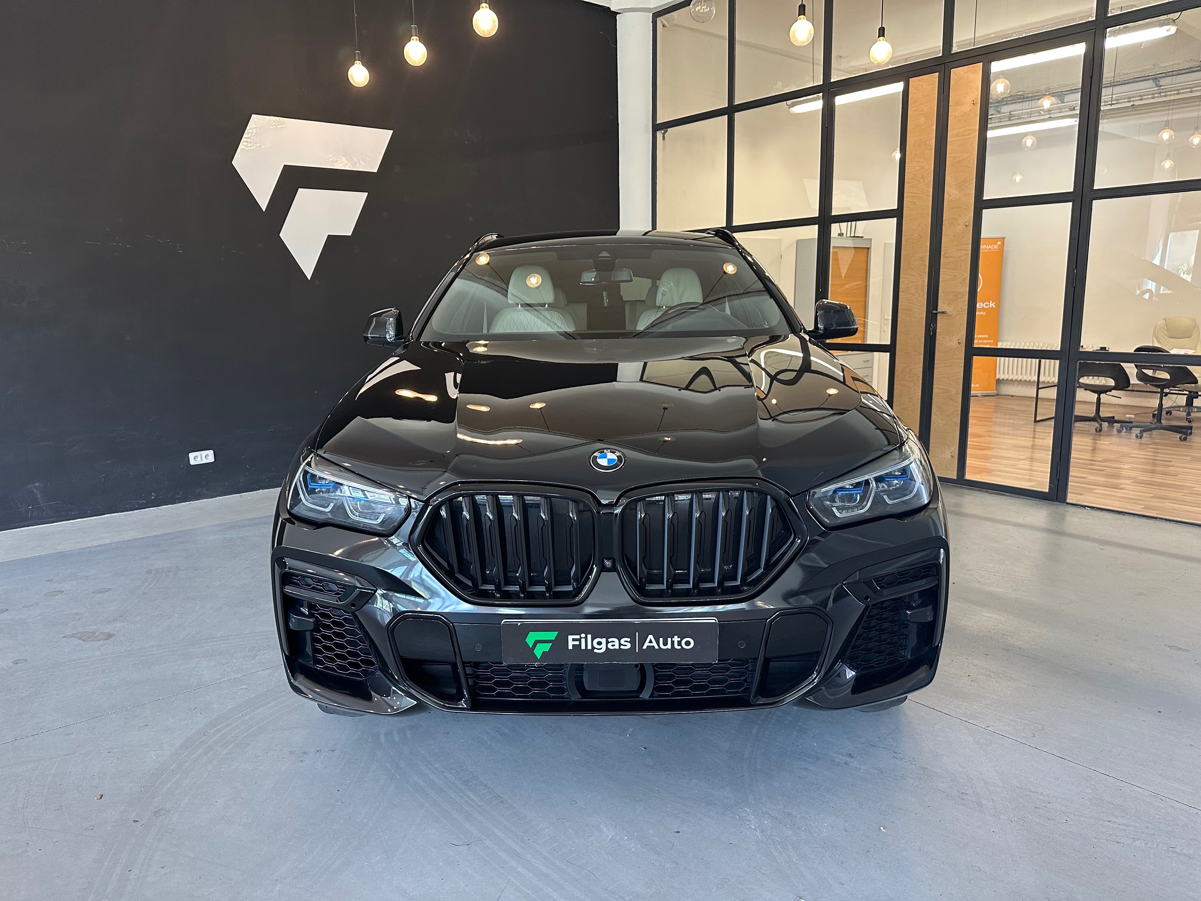 BMW X6, 30D XDRIVE M SPORT INDIVIDUAL - fotka 3