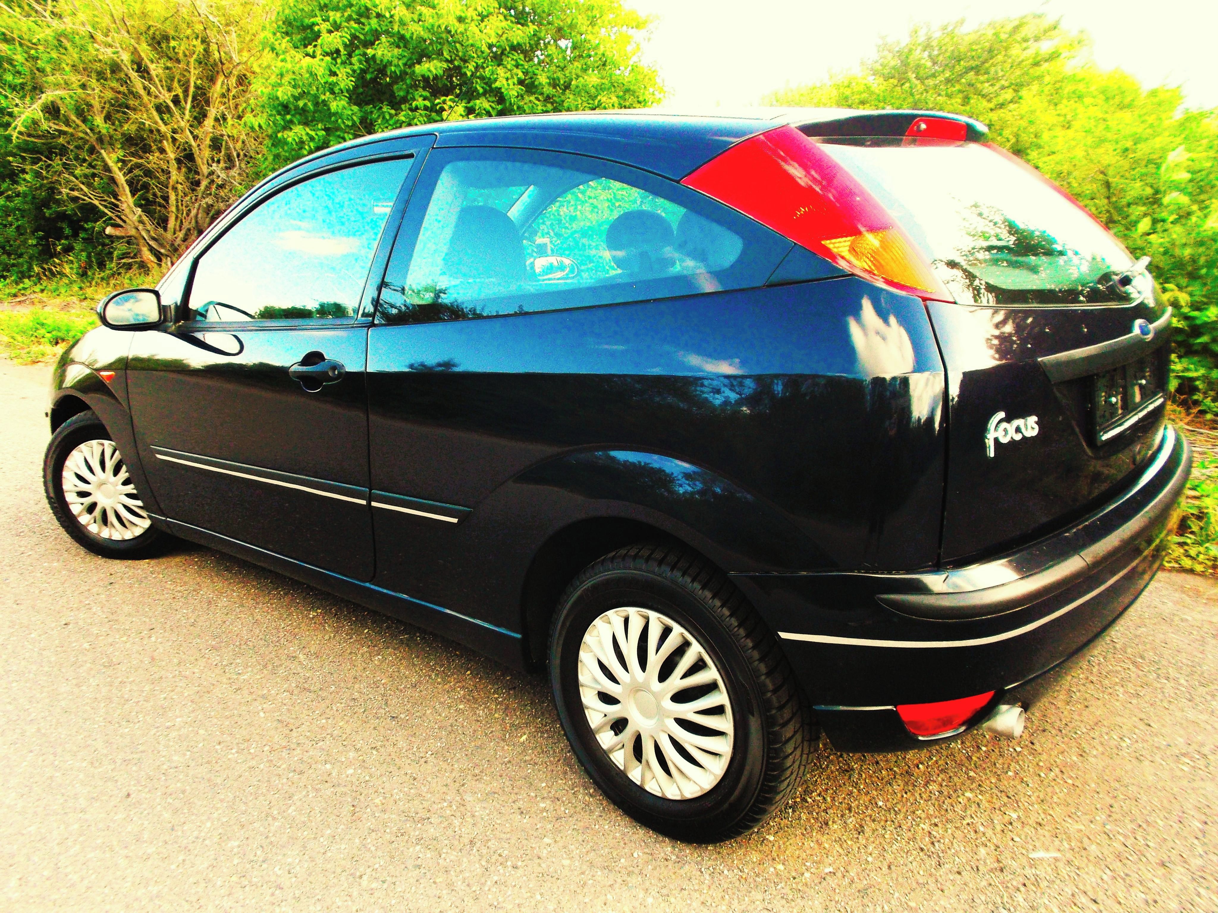 Ford Focus, 18,servo,klima,el.okna,nová tk - fotka 4