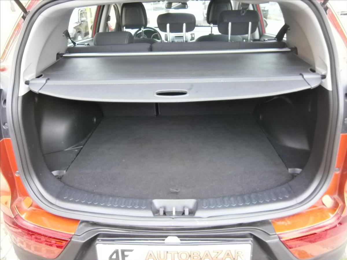 Kia Sportage, 1,6 GDi 99 KW - fotka 6