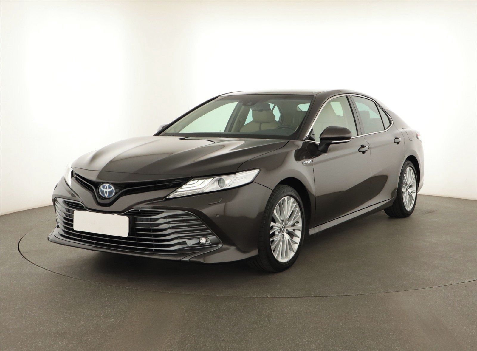 Toyota Camry, 2.5 Hybrid, Automat, ČR,1.maj - fotka 3