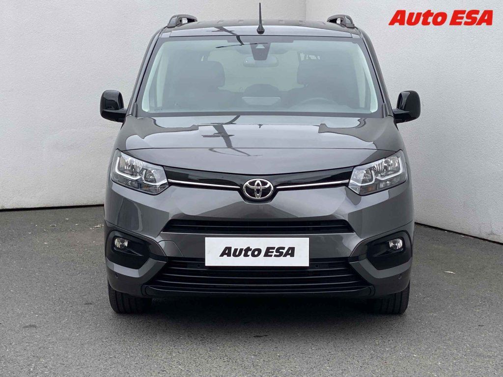 Toyota Proace City Verso, 1.5 D - fotka 2