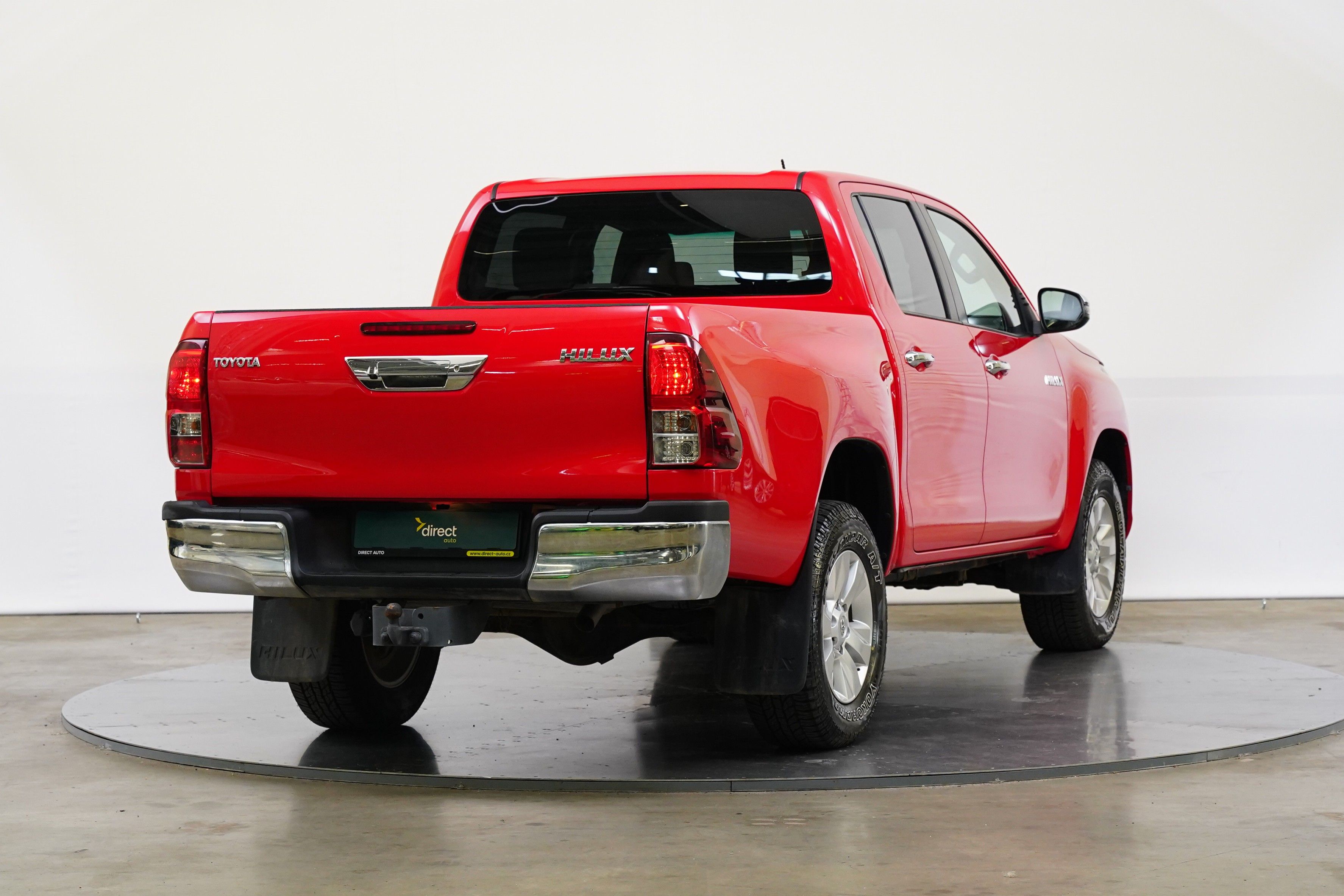 Toyota Hilux, 2.4 D-4D 110 kW 4X4 - fotka 2