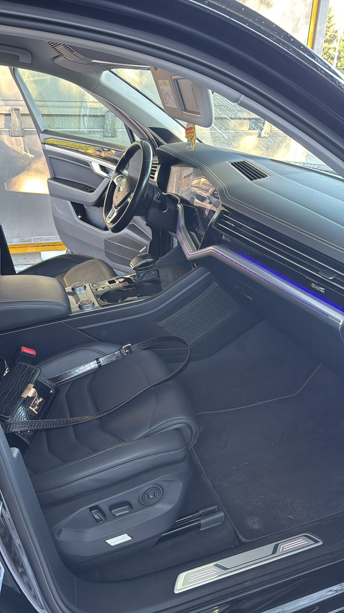 Volkswagen Touareg, 3.0 tdi 210kw - fotka 6