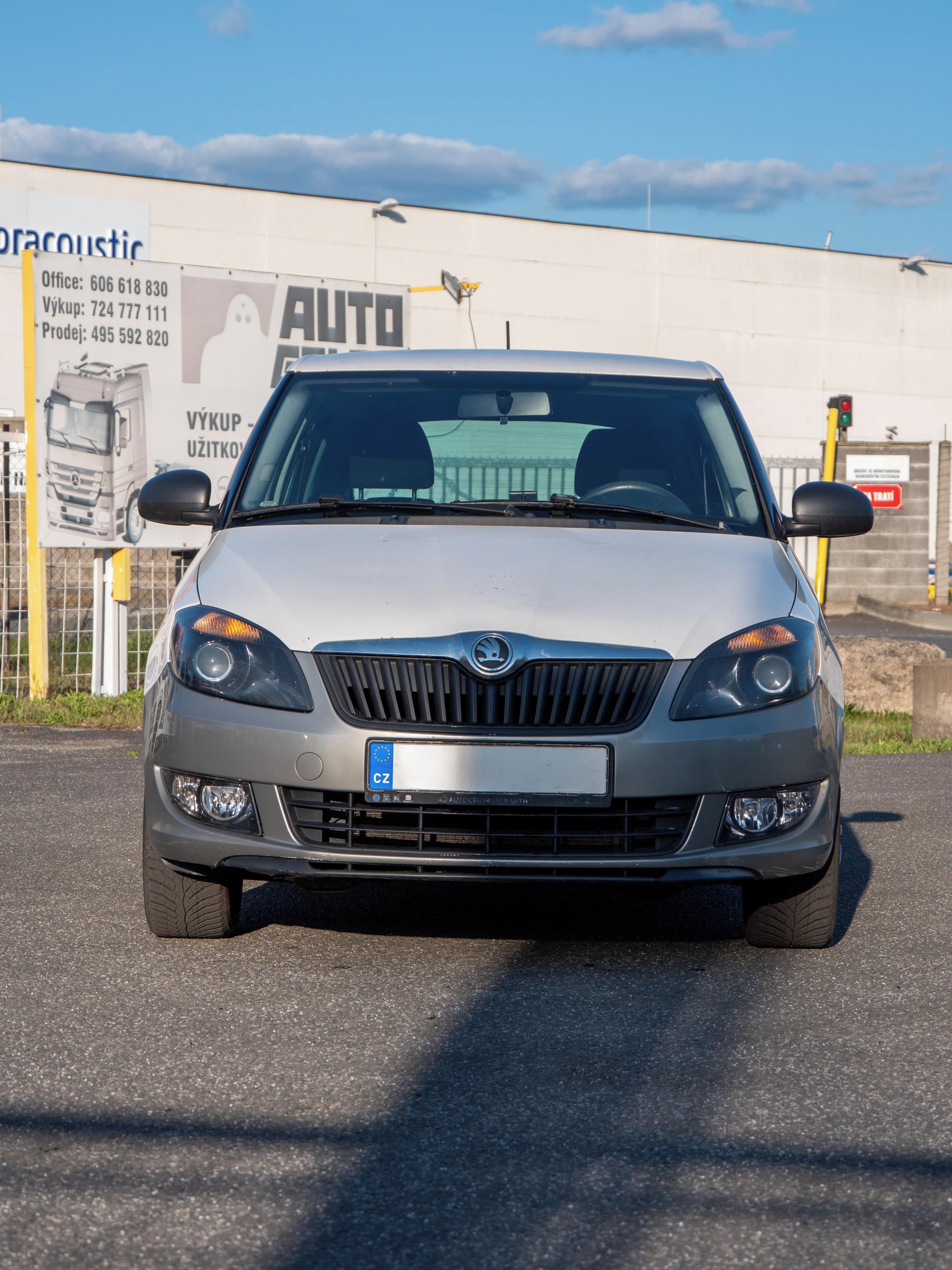 Škoda Fabia, 1.4 63kW - pečlivě udržováno - fotka 3