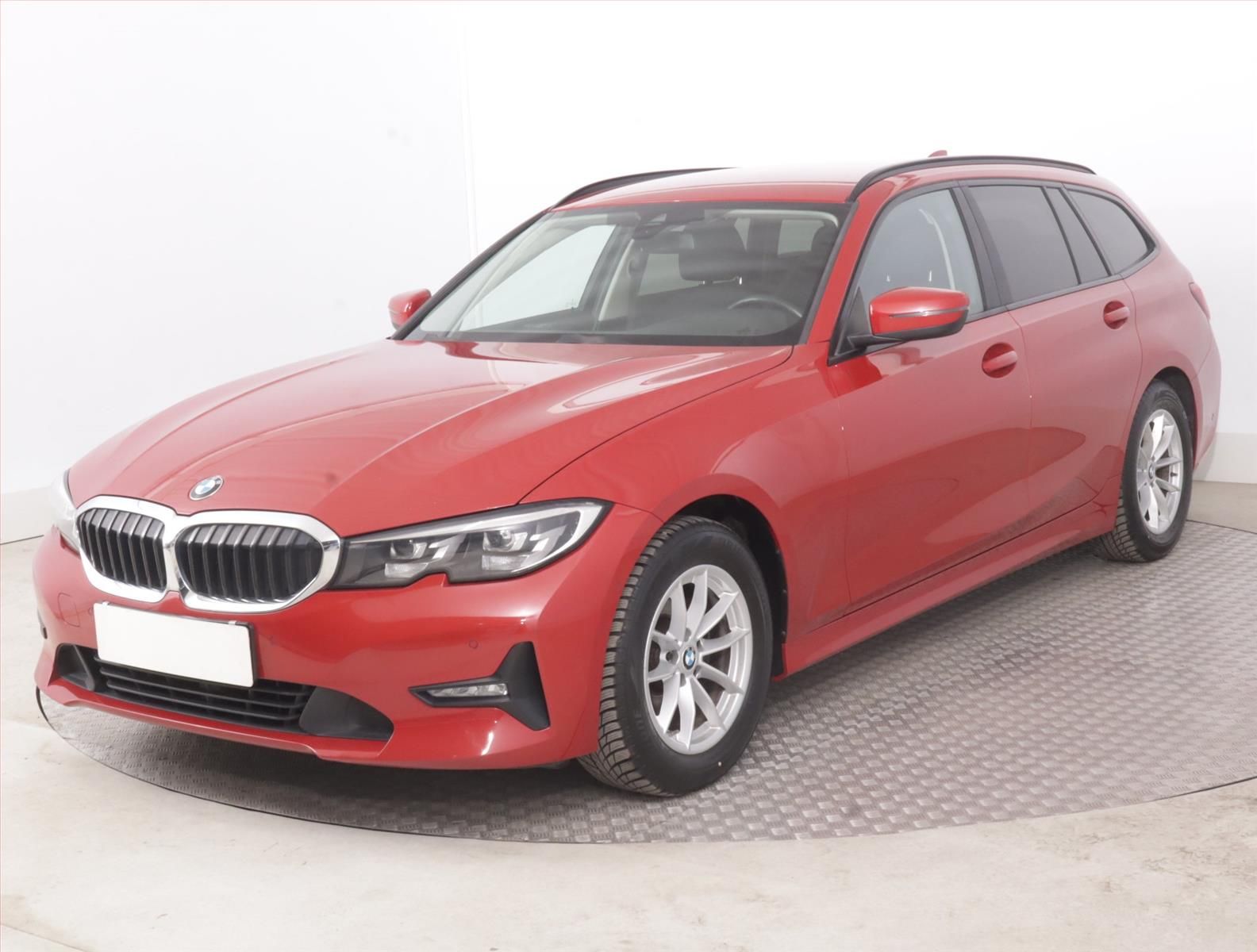 BMW Řada 3, 320 d, Advantage, Automat - fotka 2