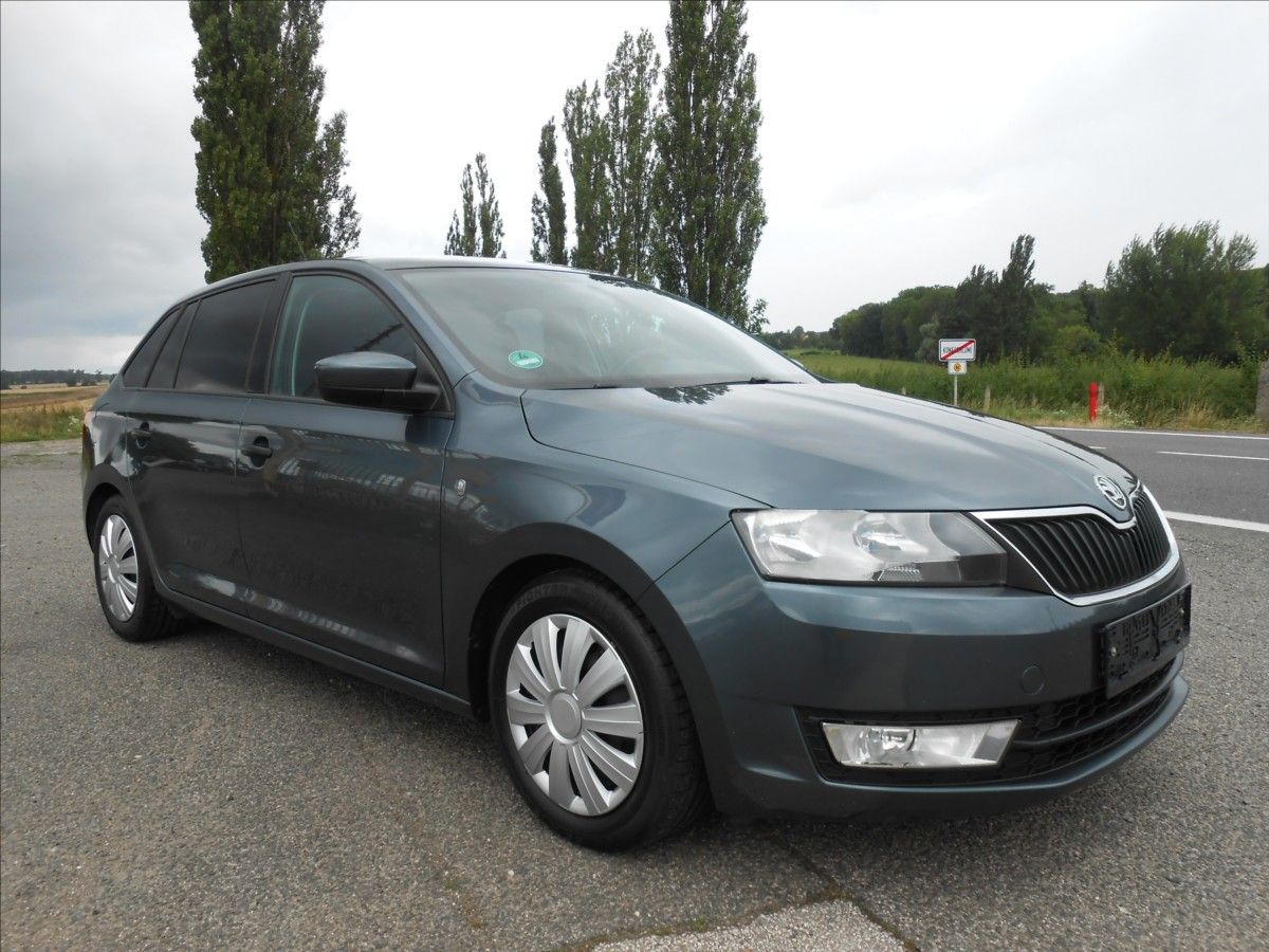 Škoda Rapid, 1,2 63 kW KLIMA Historie - fotka 2