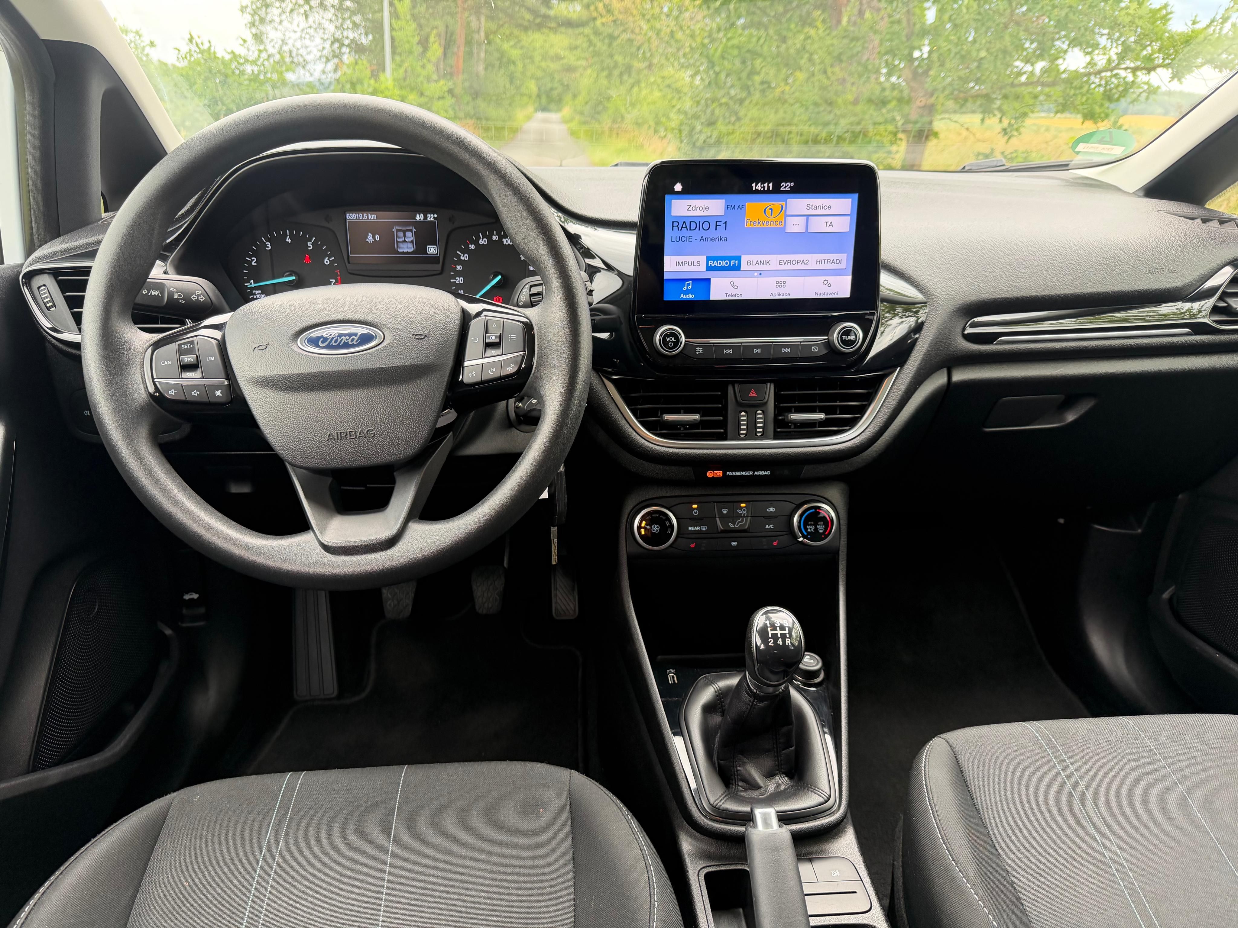 Ford Fiesta, 1,1i Duratec - fotka 6