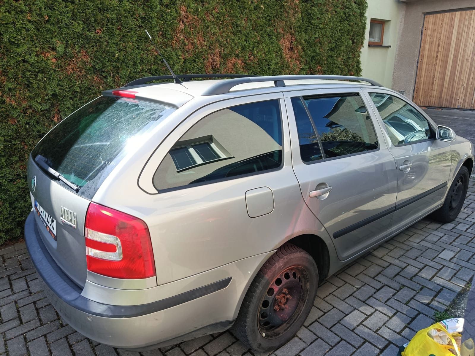 Škoda Octavia, 4x4 combi - fotka 3