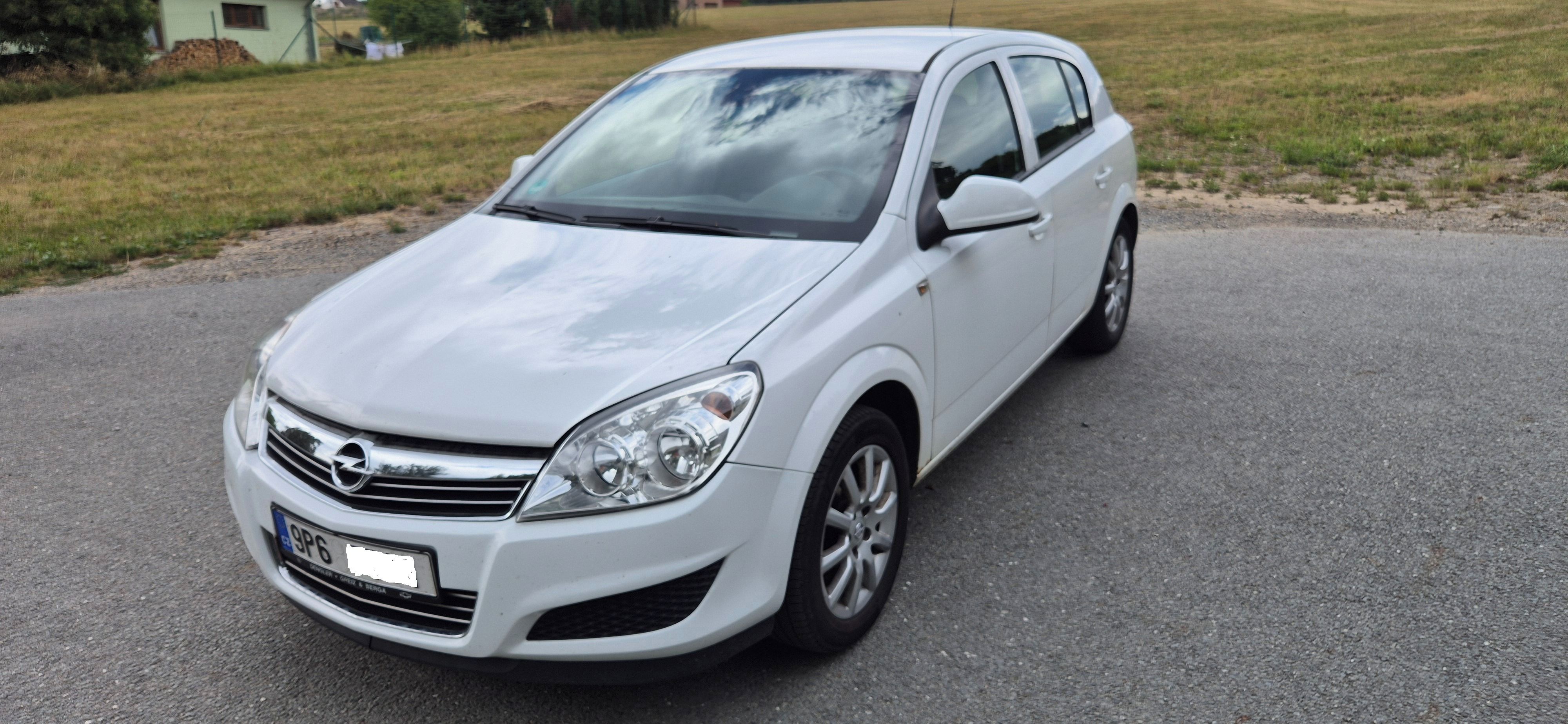 Opel Astra, 1.4 66kW - fotka 2