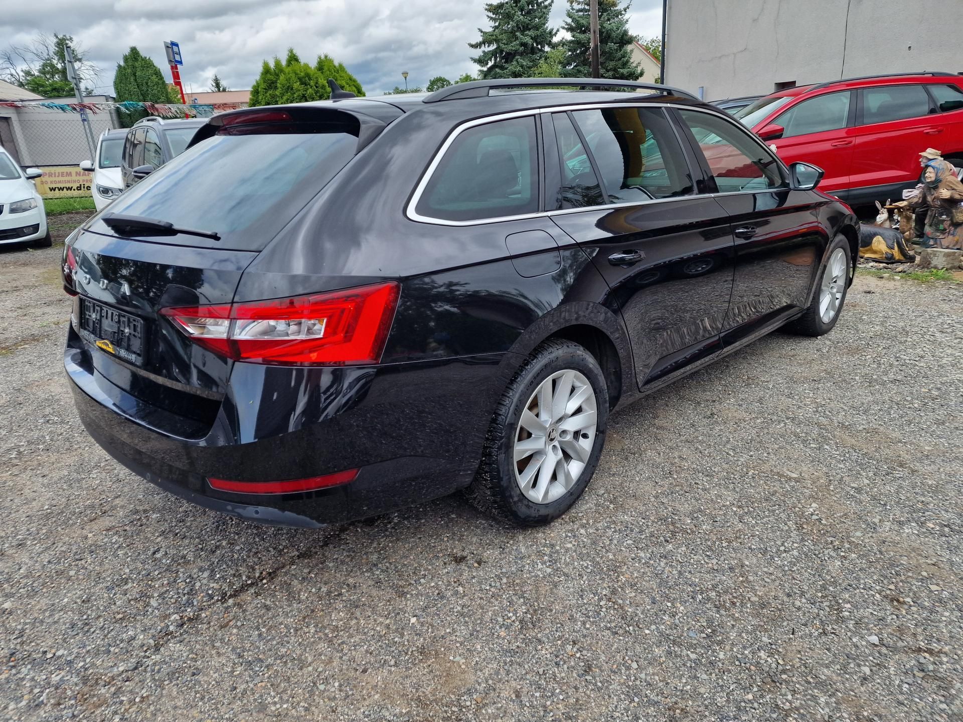 Škoda Superb, 1,5TSI 110KW STYLE odp.DPH - fotka 4