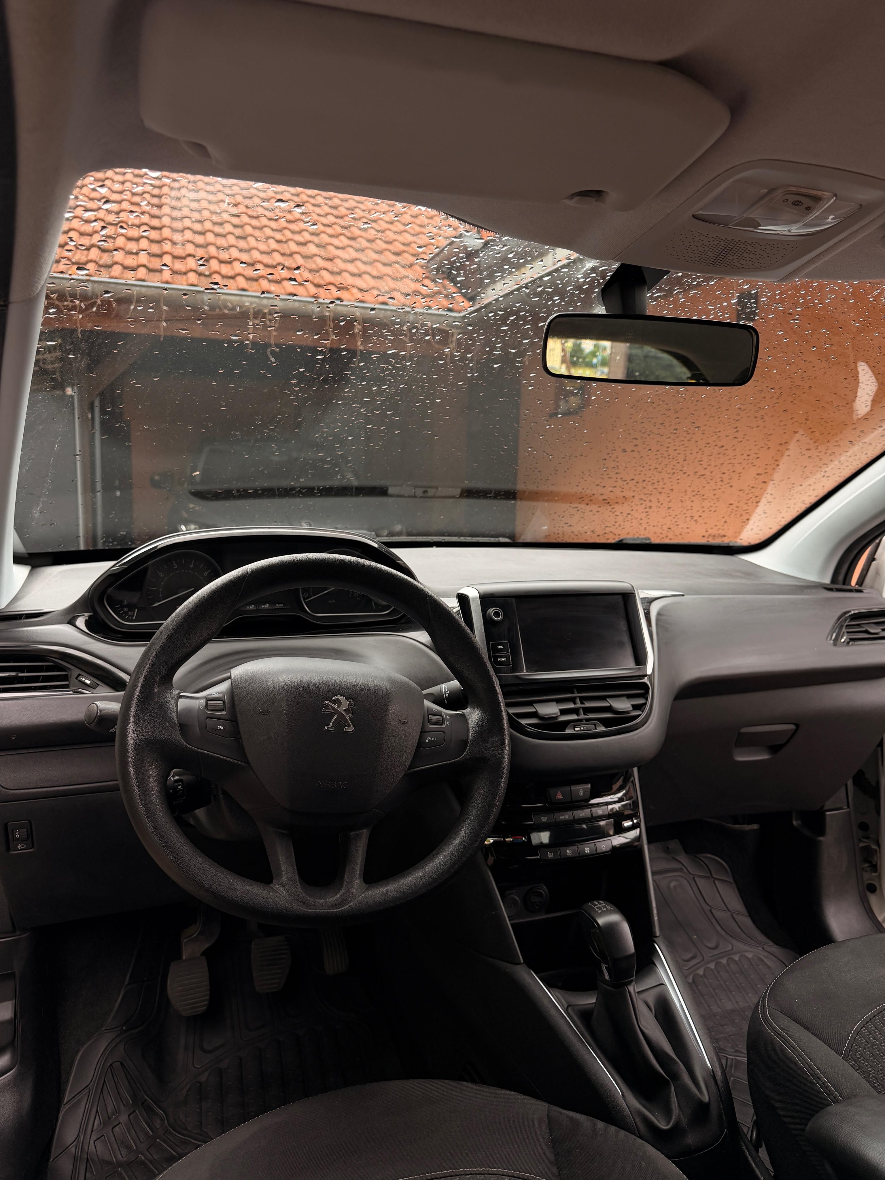 Peugeot 208, Peugeot 208,  1.2 PureTech / 6 - fotka 4