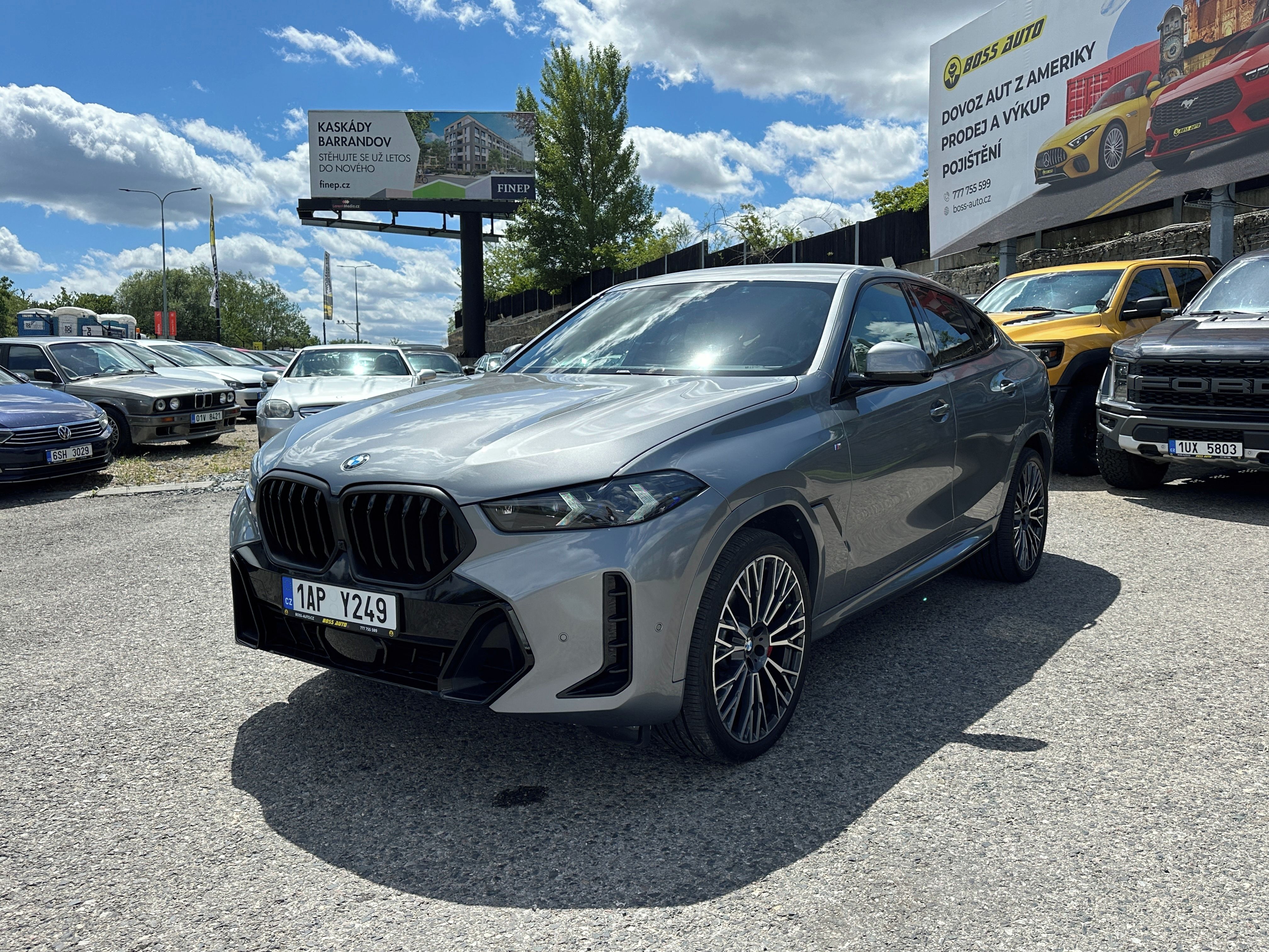 BMW X6, BMW X6 xDrive30d M Sport 2024 - fotka 4