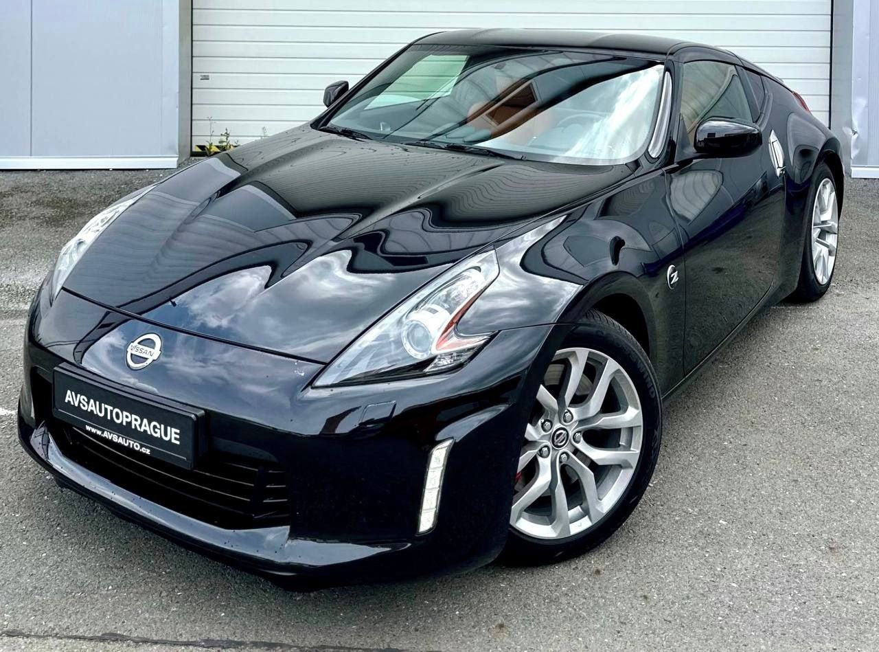 Nissan 370 Z, COUPE AUTOMAT 2018 241KW - fotka 3