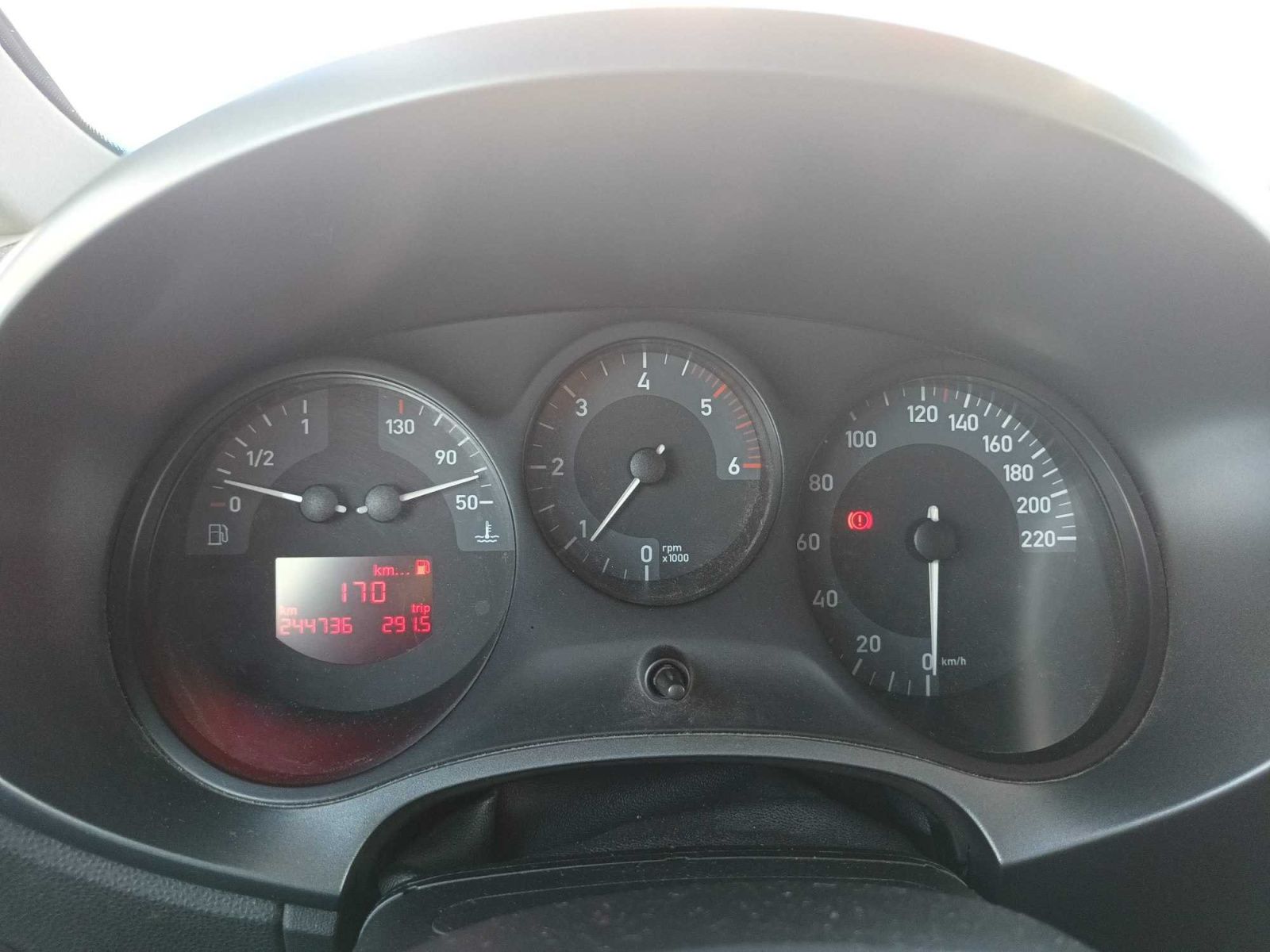 Seat Leon, 1.9 TDI, Reference, po STK - fotka 3