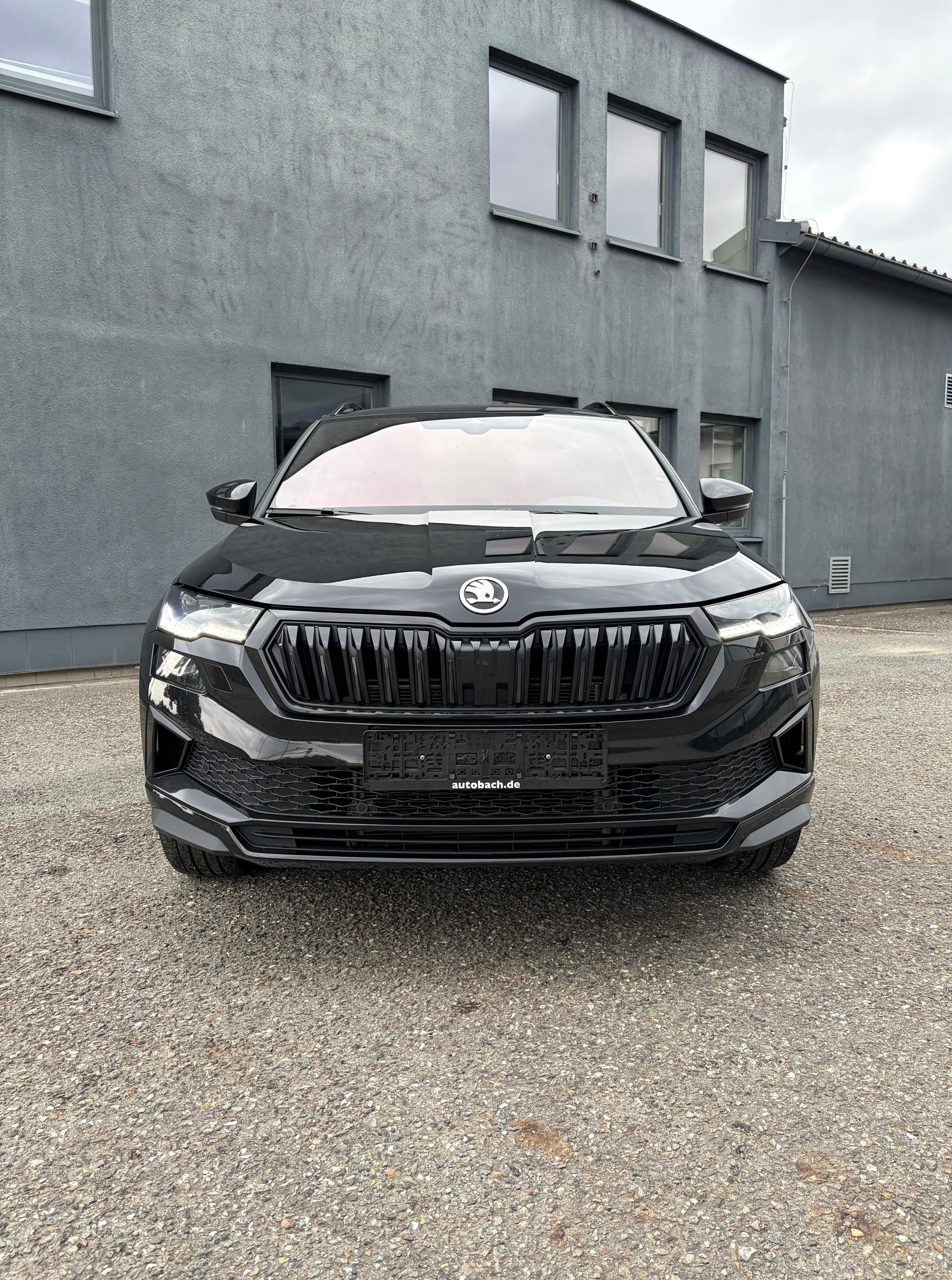 Škoda Karoq, 2.0TSI 140kw 4x4 DSG SPORTLINE - fotka 3