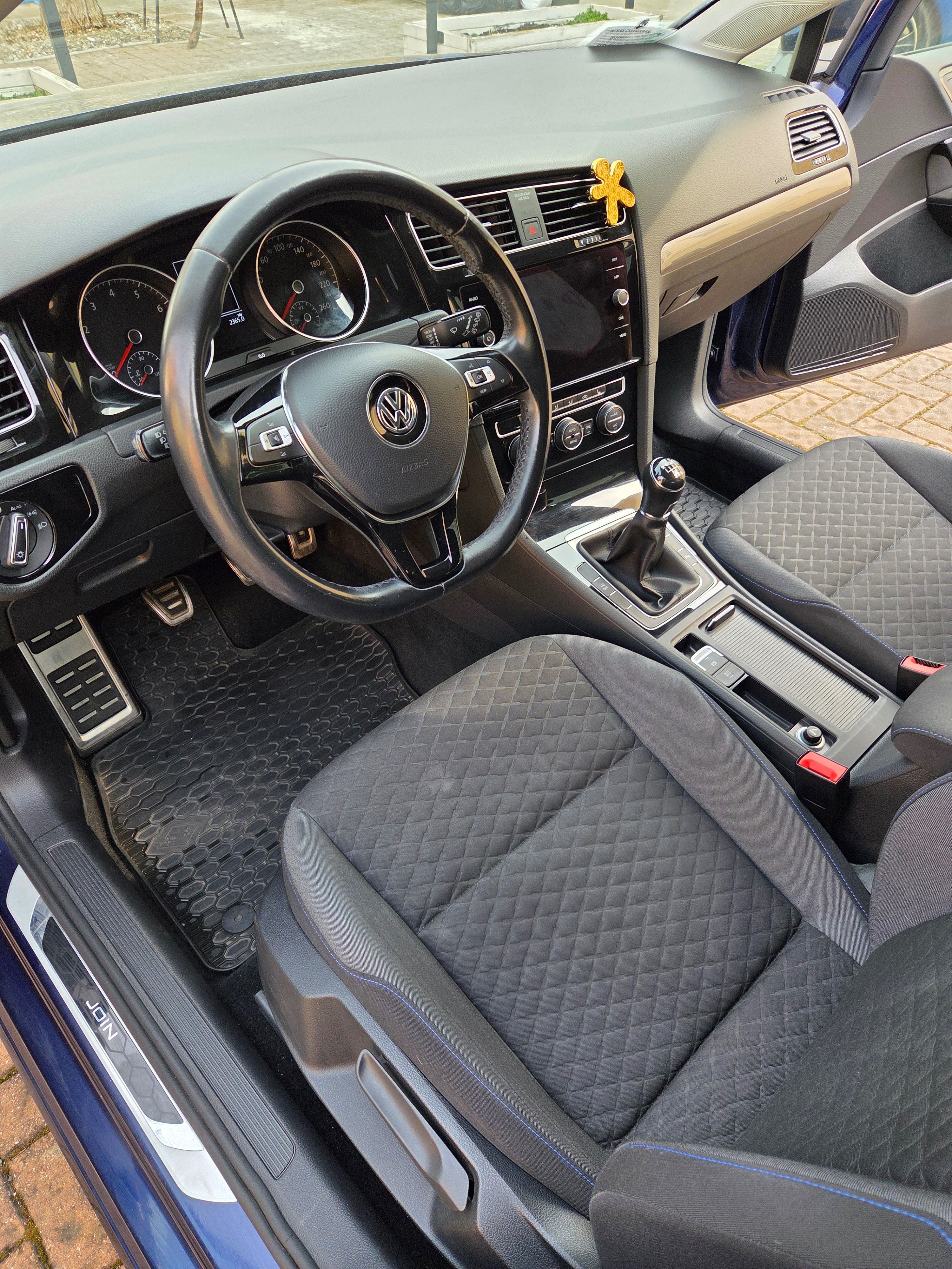 Volkswagen Golf, VW Golf VII, Join.1.0 TSI,85kW - fotka 4