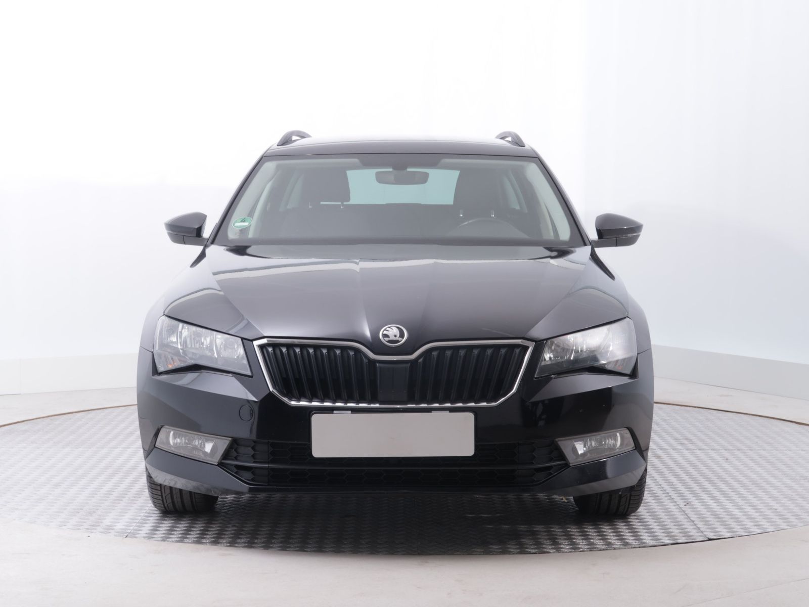 Škoda Superb, 1.4 TSI, Automatická klima - fotka 2