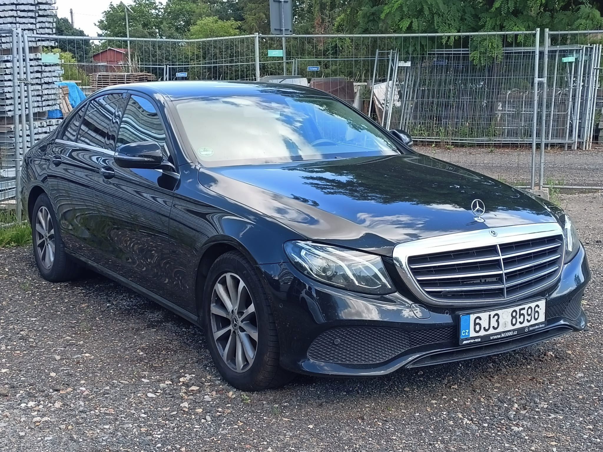 Mercedes-Benz Třídy E, E 200d, 1. maj, ČR, poškozeno