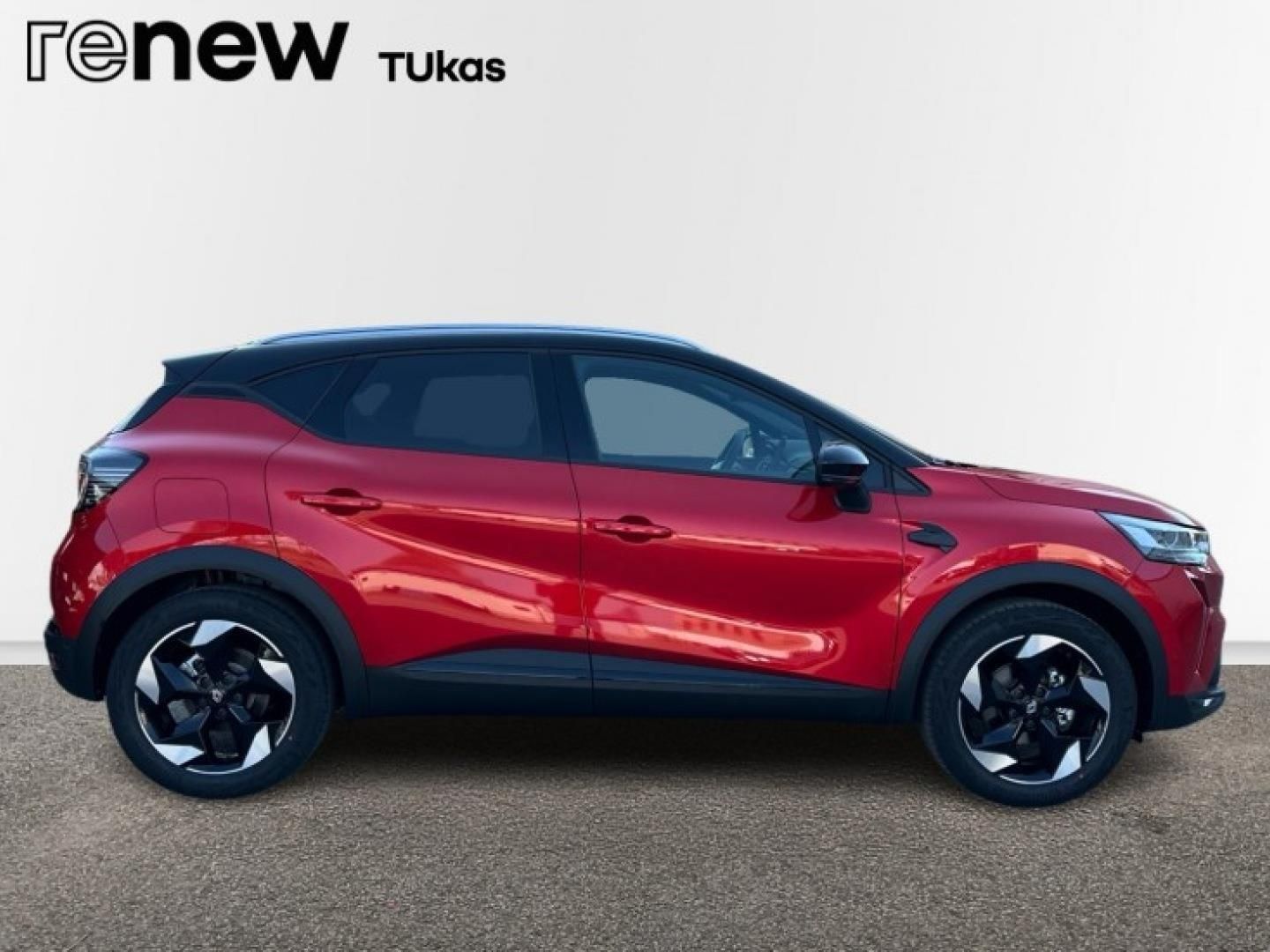 Renault Captur, 1.3mild hybrid 104kW Techno - fotka 4