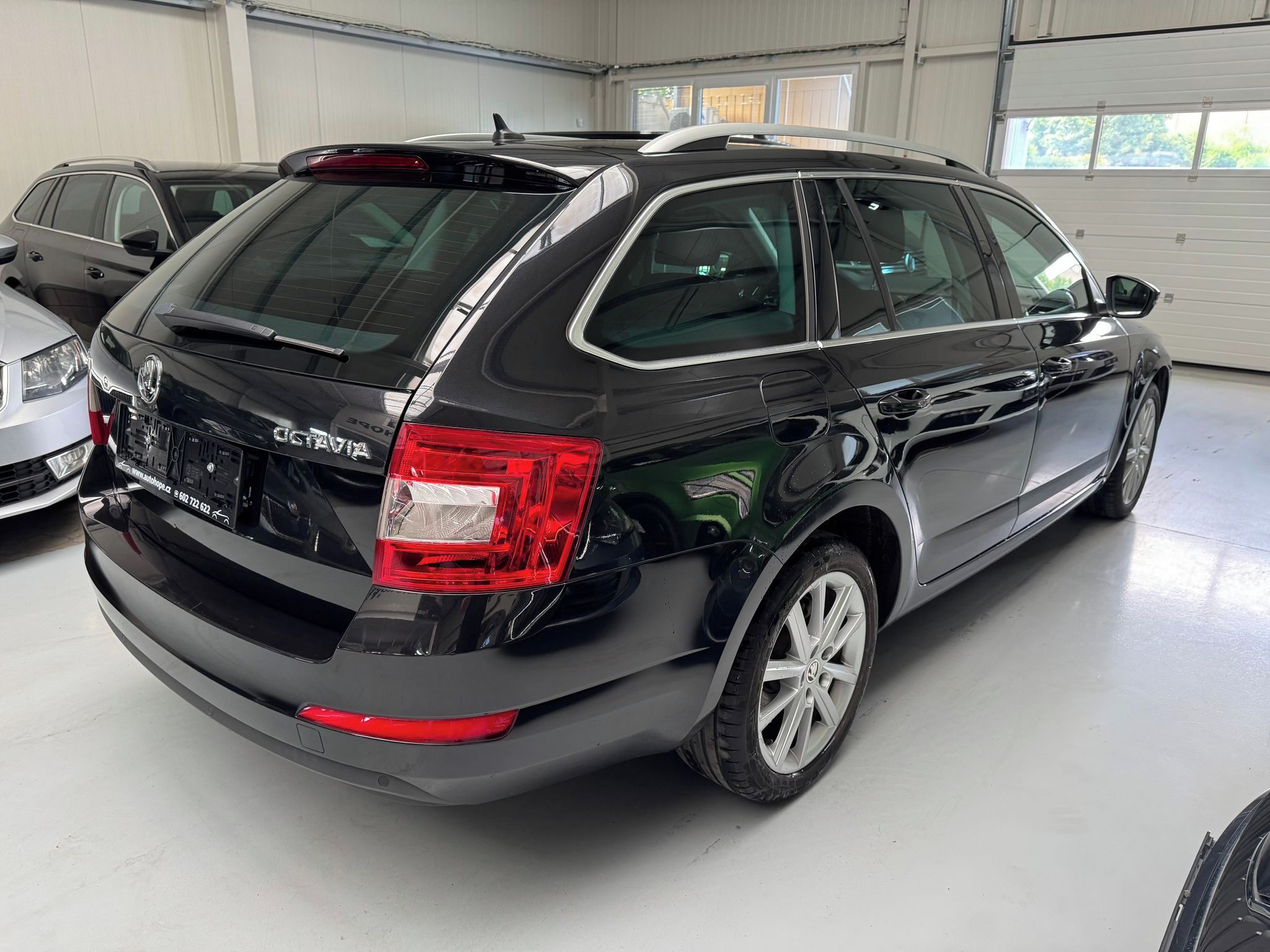 Škoda Octavia, combi 1.4 TSi DSG Ambition - fotka 6