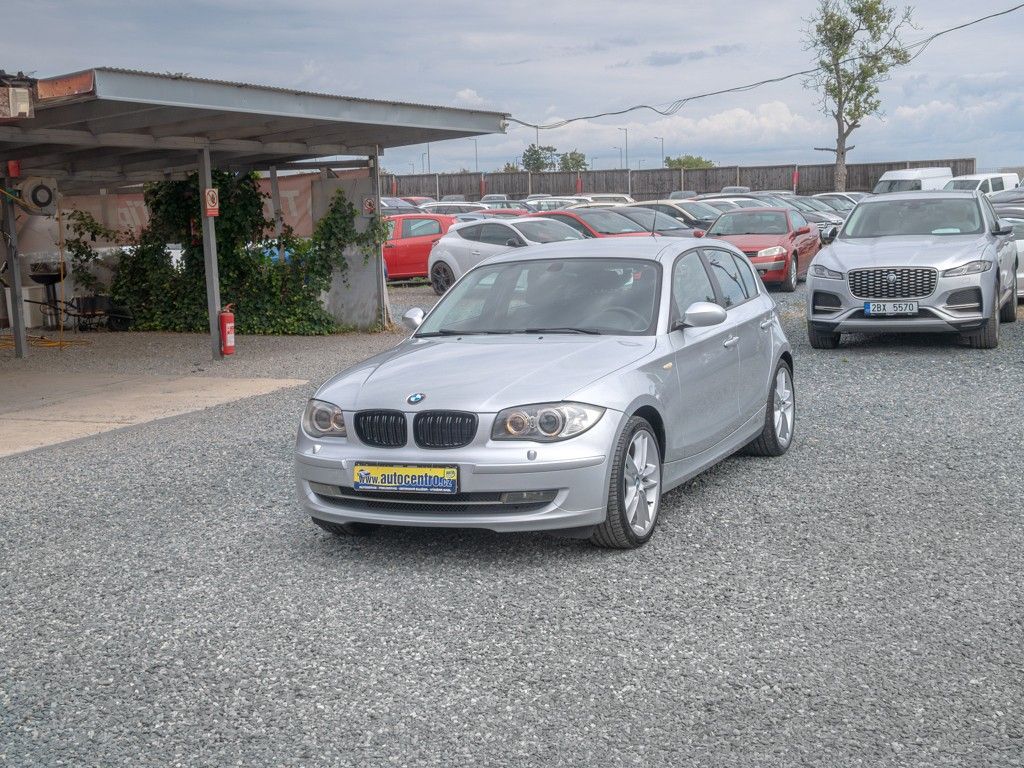 BMW Řada 1, 2.0i 125KW man – TAŽNÝ