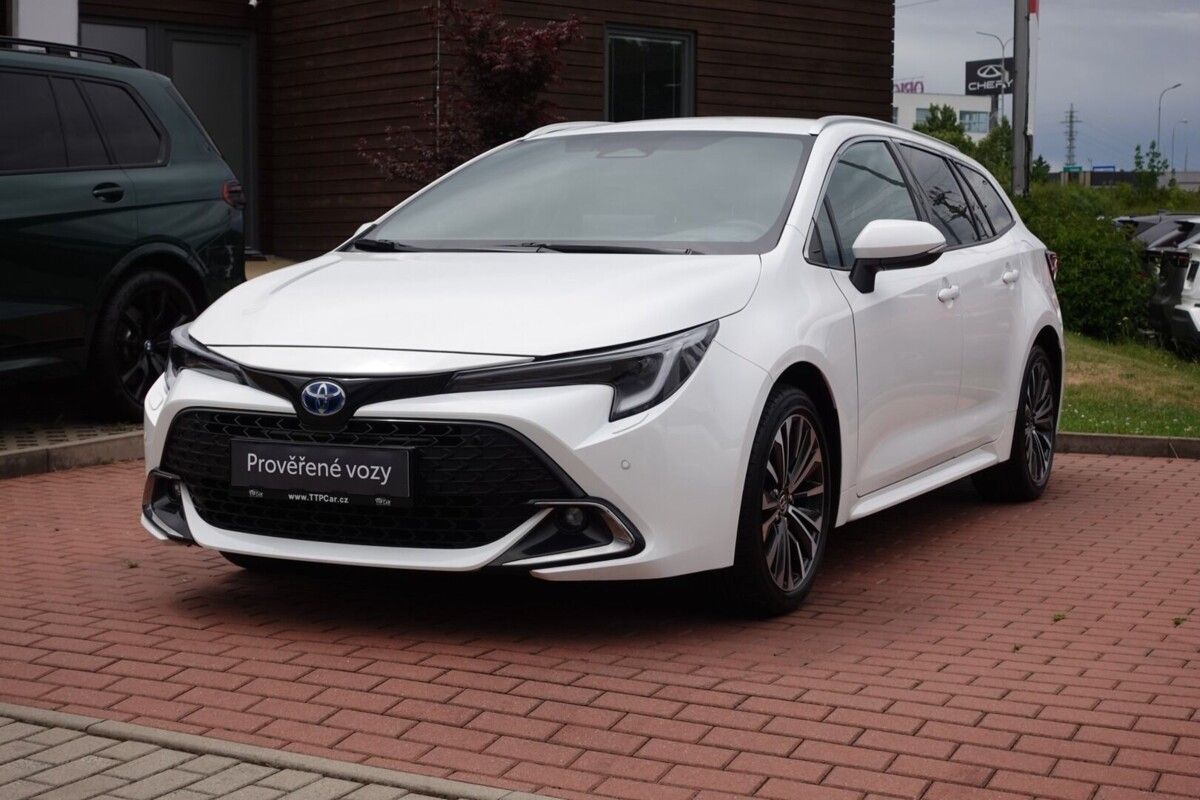 Toyota Corolla, 2.0 hybrid e-CVT X6 Style