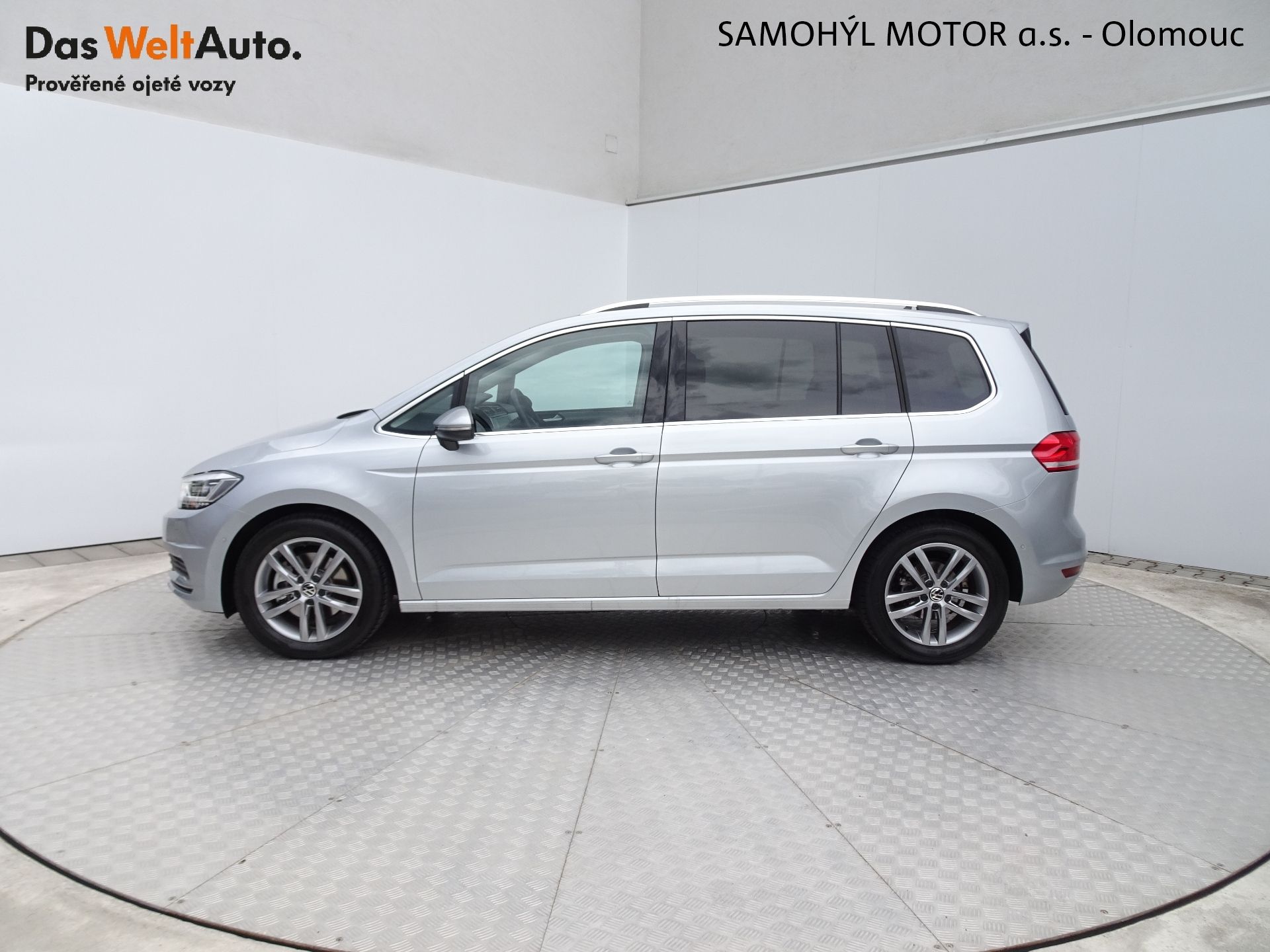 Volkswagen Touran, 1.5TSI DSG People - fotka 3