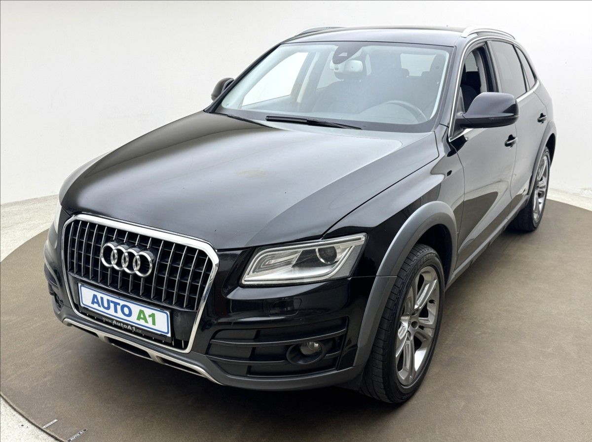 Audi Q5, 3,0 4X4 EXCLUSIVE ROZVODY APOD