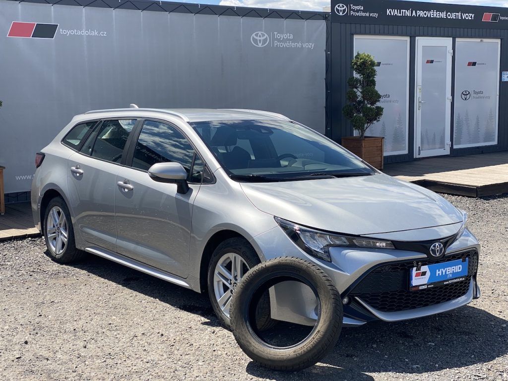 Toyota Corolla, 1.8HSD, ČR-1m, ComTech, DPH