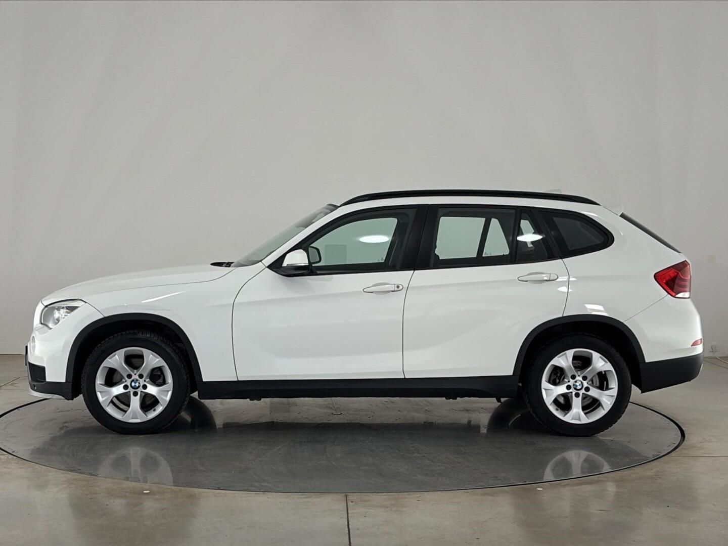 BMW X1, 2.0 d / 105 kW xDrive 18d - fotka 3