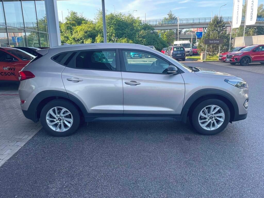 Hyundai Tucson, Trikolor GO 1.7 CRDi 85 kW - fotka 4