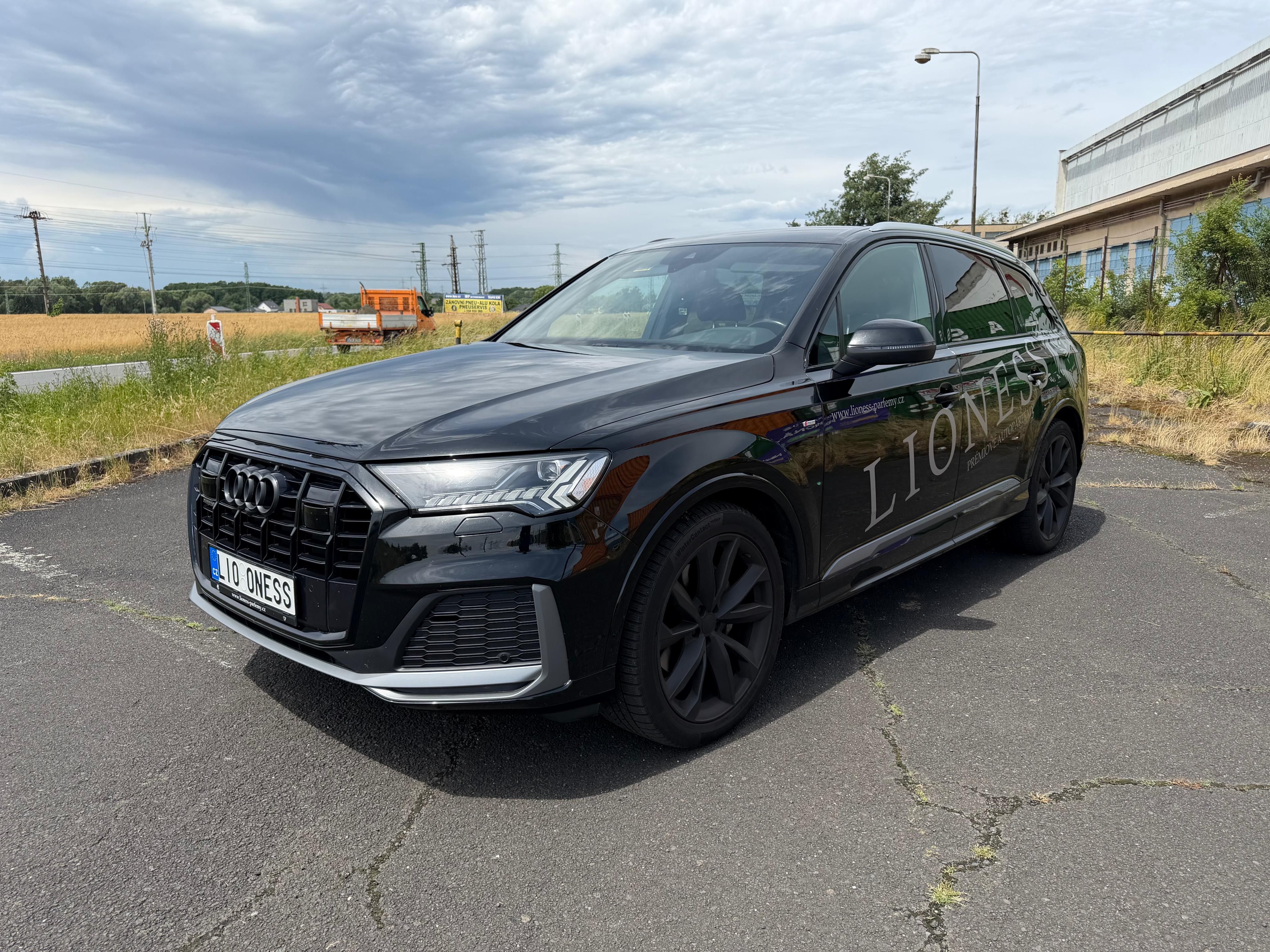 Audi Q7, 210kw,plná záruka do 3/27,ČR