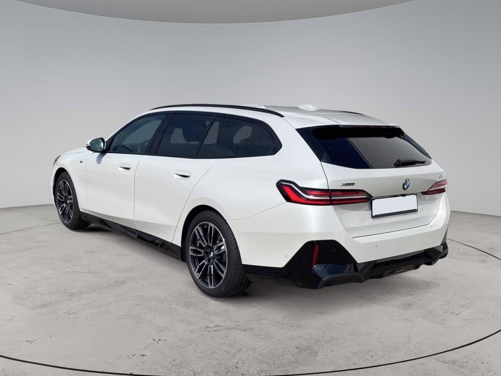 BMW Řada 5, 520d xDrive M-Sport Pano Venti - fotka 6