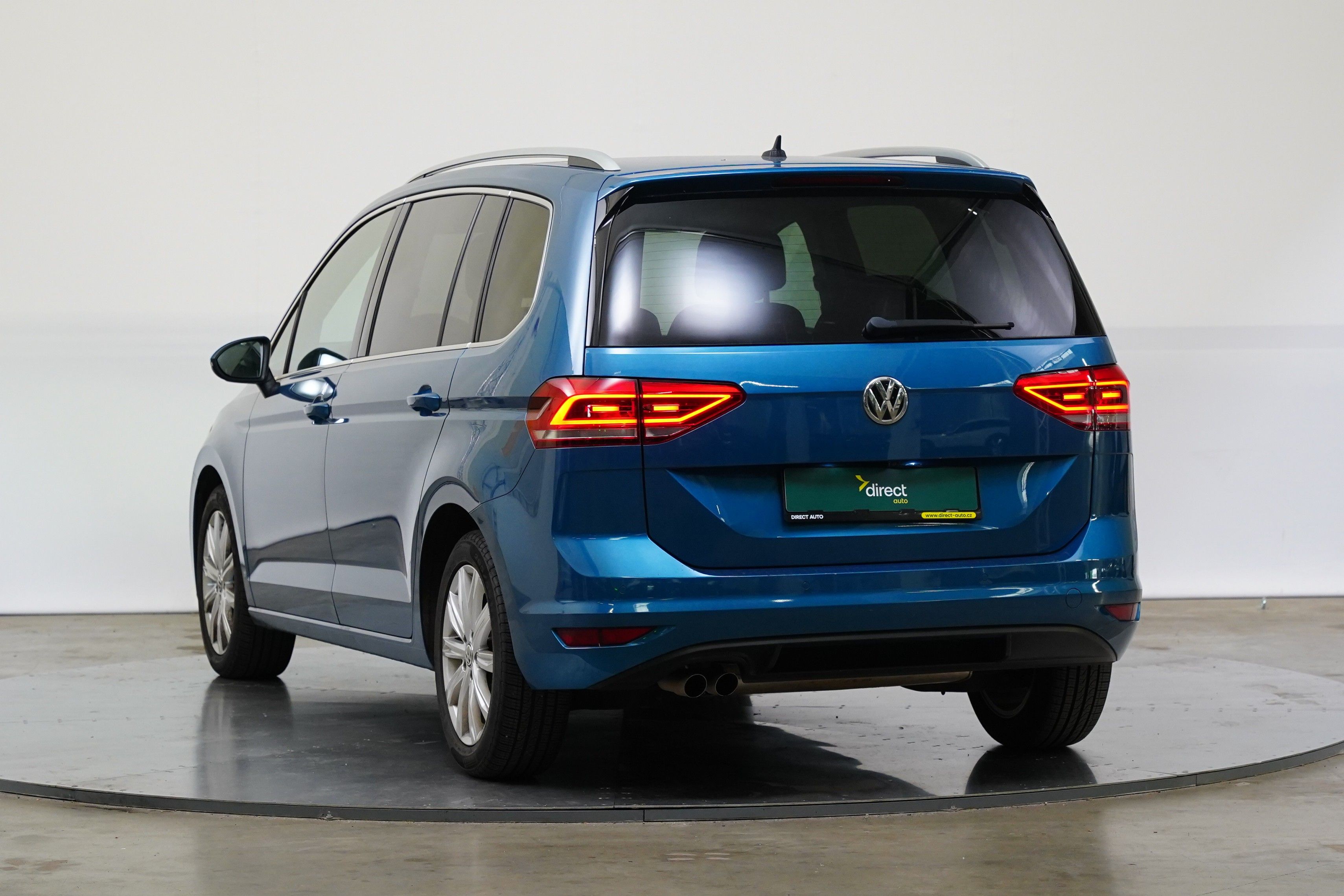 Volkswagen Touran, 1.8 TSI 132 kW DSG Highline - fotka 4