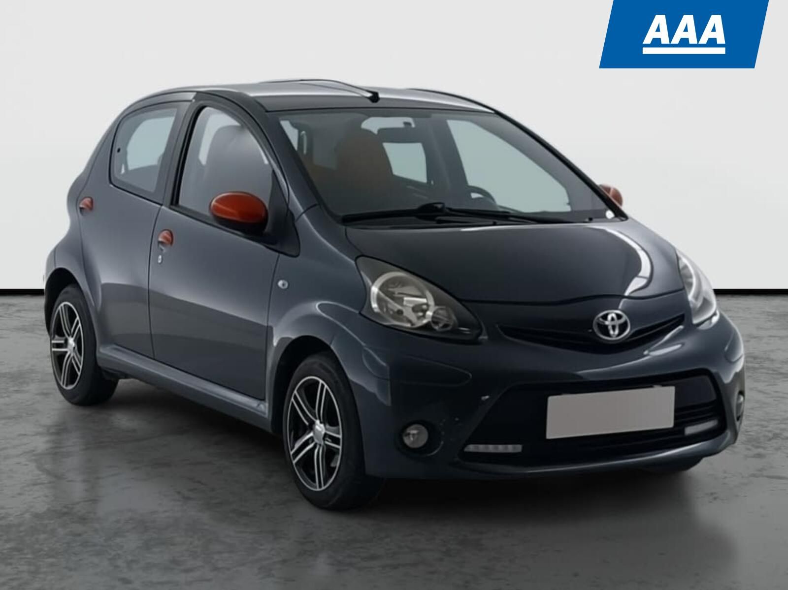 Toyota Aygo, 1.0 VVT-i, po STK, rezervace