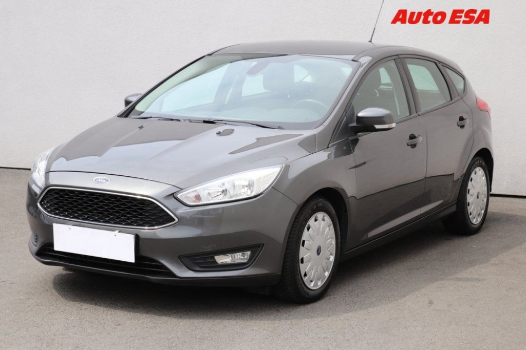 Ford Focus, 2.0tdci,ST-Line - fotka 3