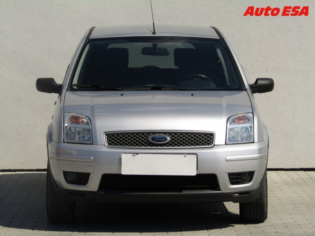 Ford Fusion, 1.4 i,2.maj,ČR - fotka 2