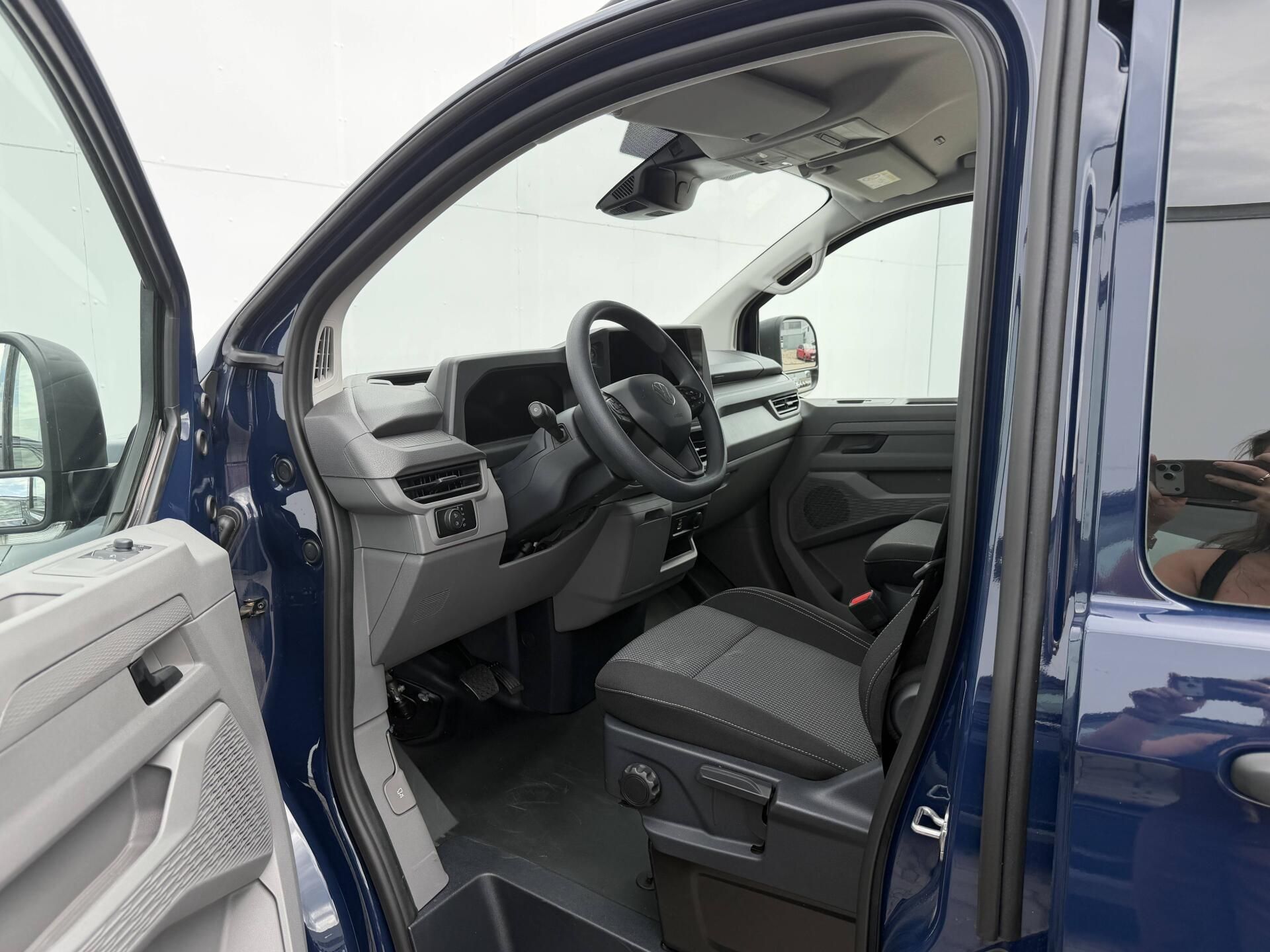 Volkswagen Transporter, PLUS DR 4M 8AUT 2,0TDI - fotka 5