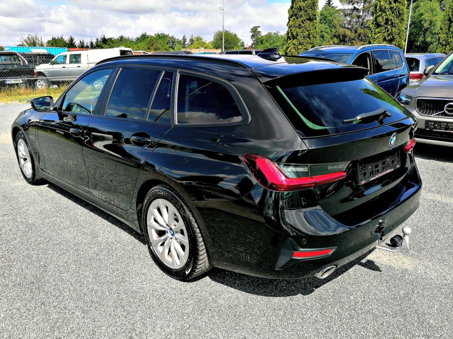 BMW Řada 3, 320e Comfort,Tažné - fotka 5
