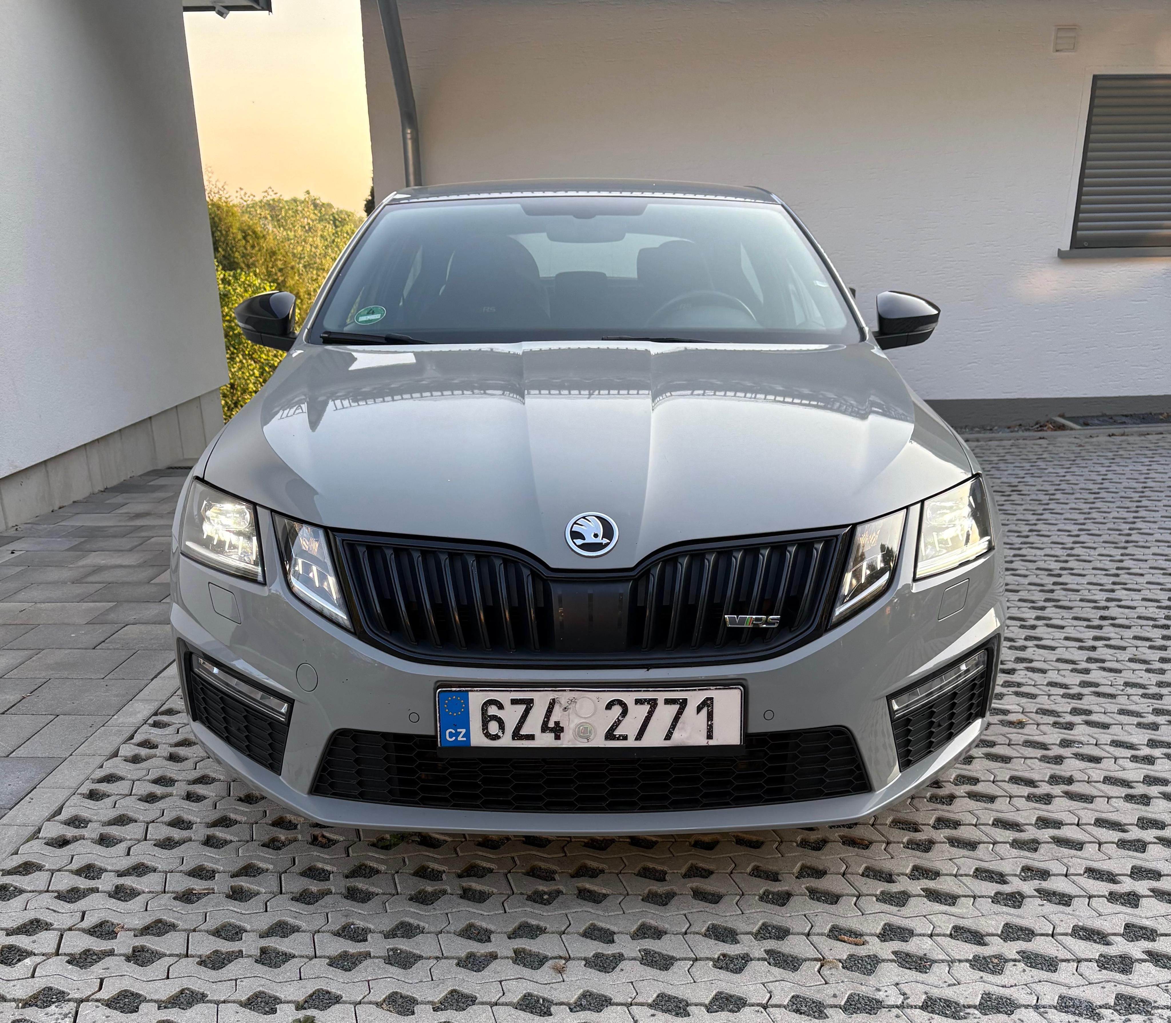 Škoda Octavia, RS 2.0 TSI 245 k