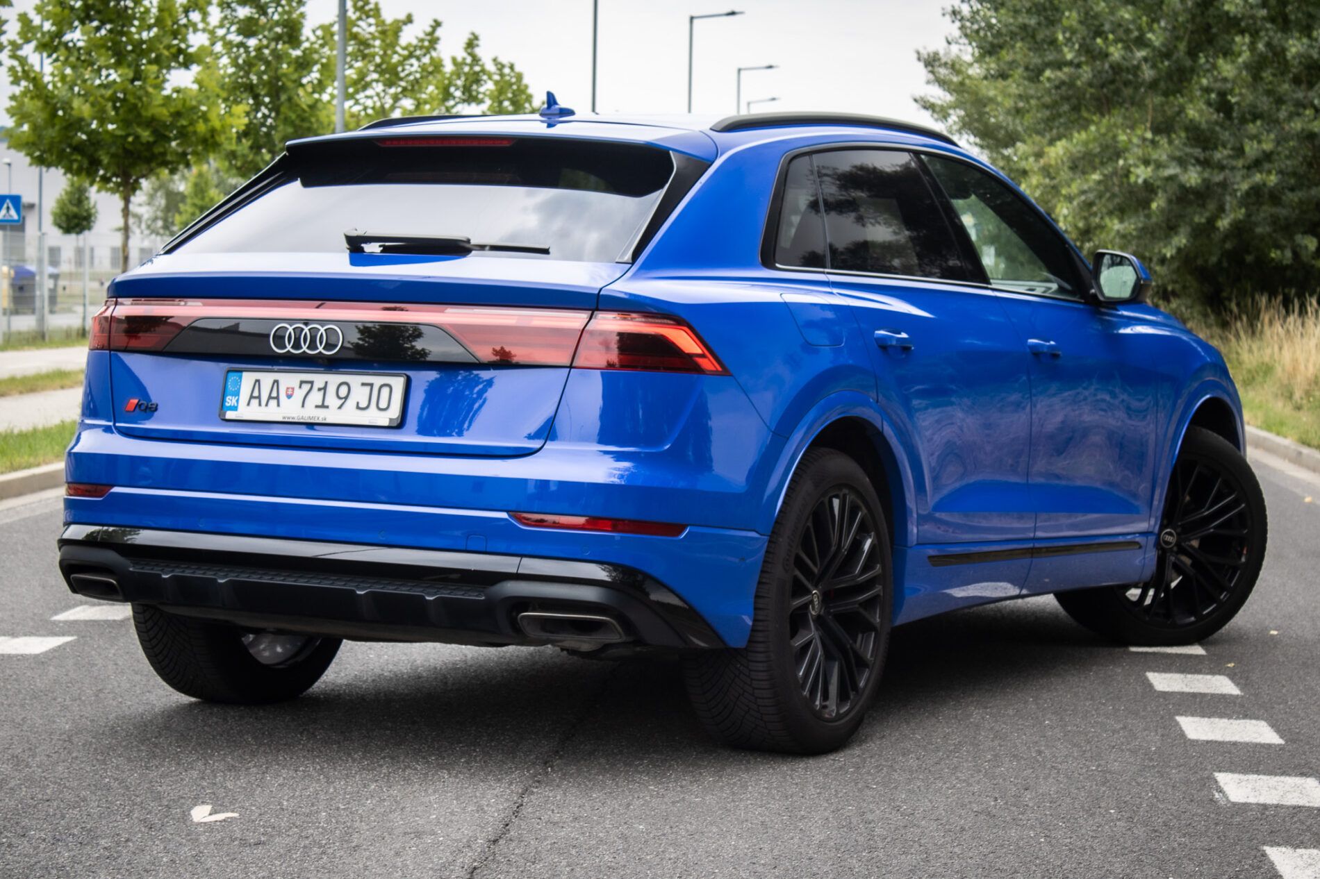 Audi Q8 - fotka 4