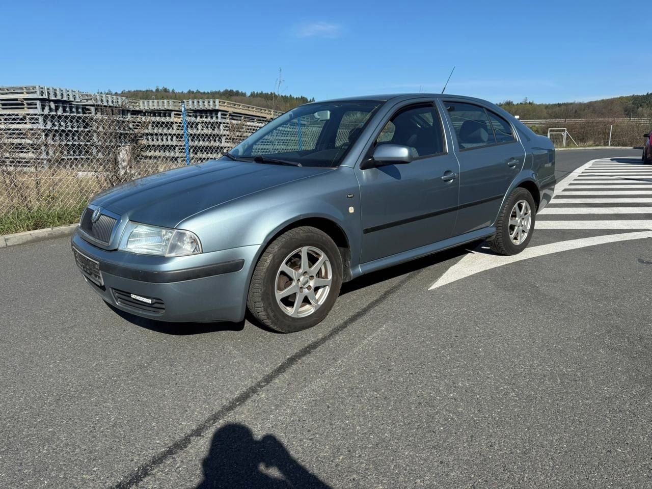 Škoda Octavia, 1,6 MPI AUTOMAT - fotka 2