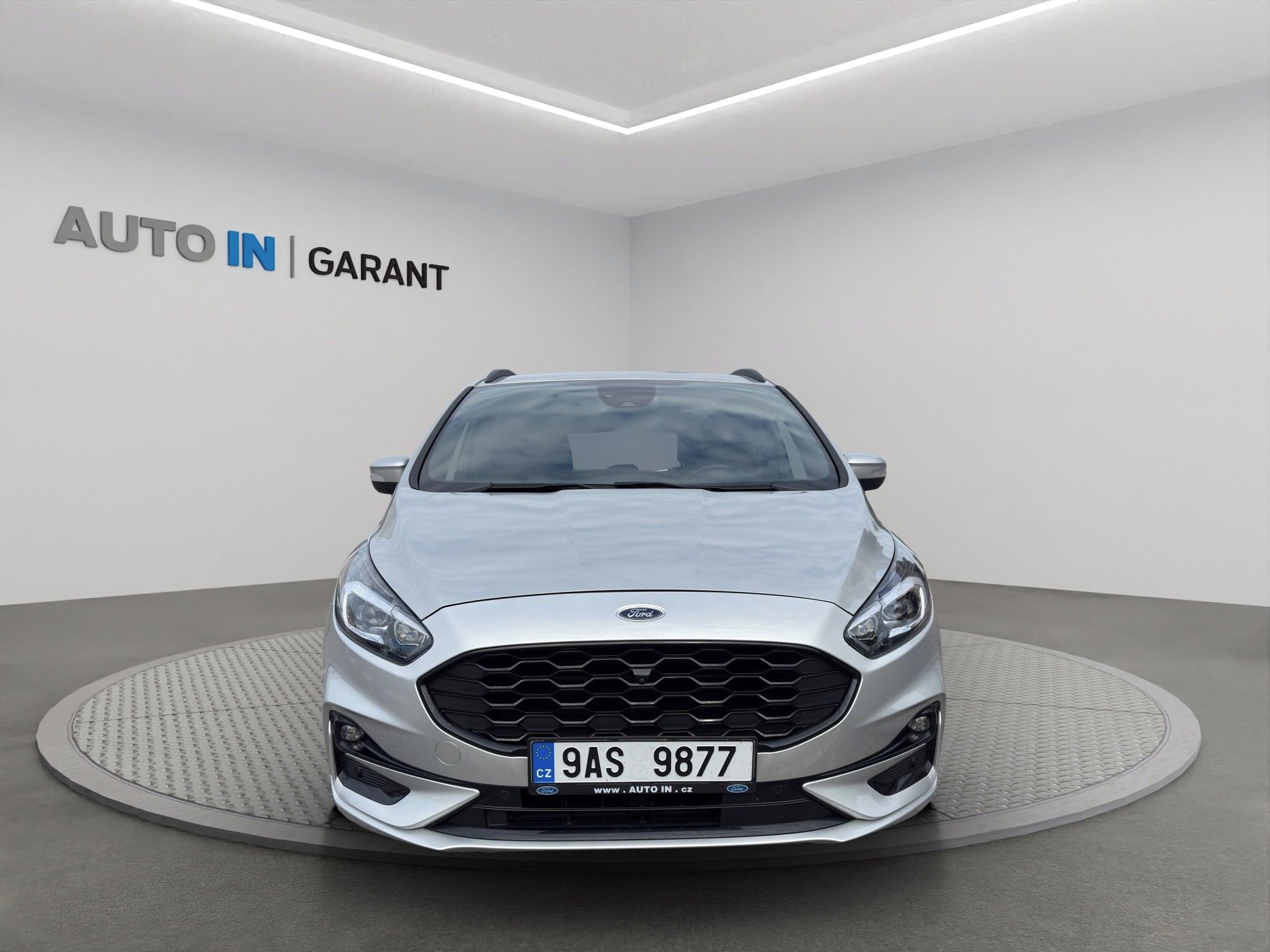 Ford S-MAX, ST-LINE 2,5 Duratec Hybrid 140 - fotka 2