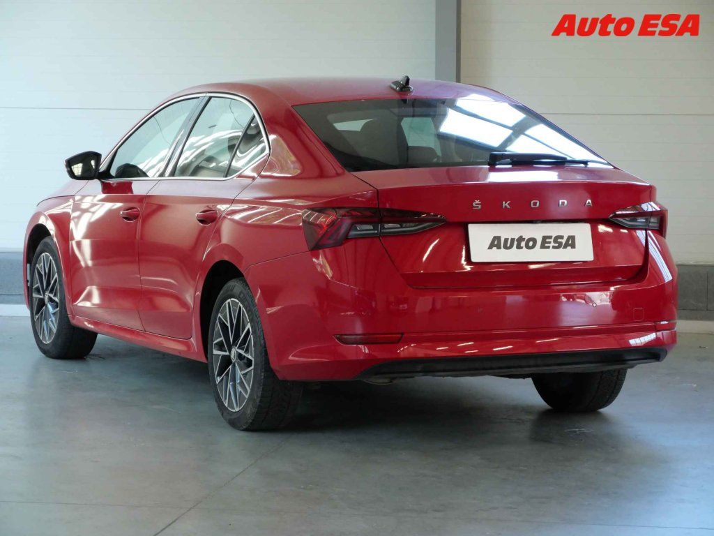 Škoda Octavia, 2.0TDi,ČR,Style,DSG,LED - fotka 6