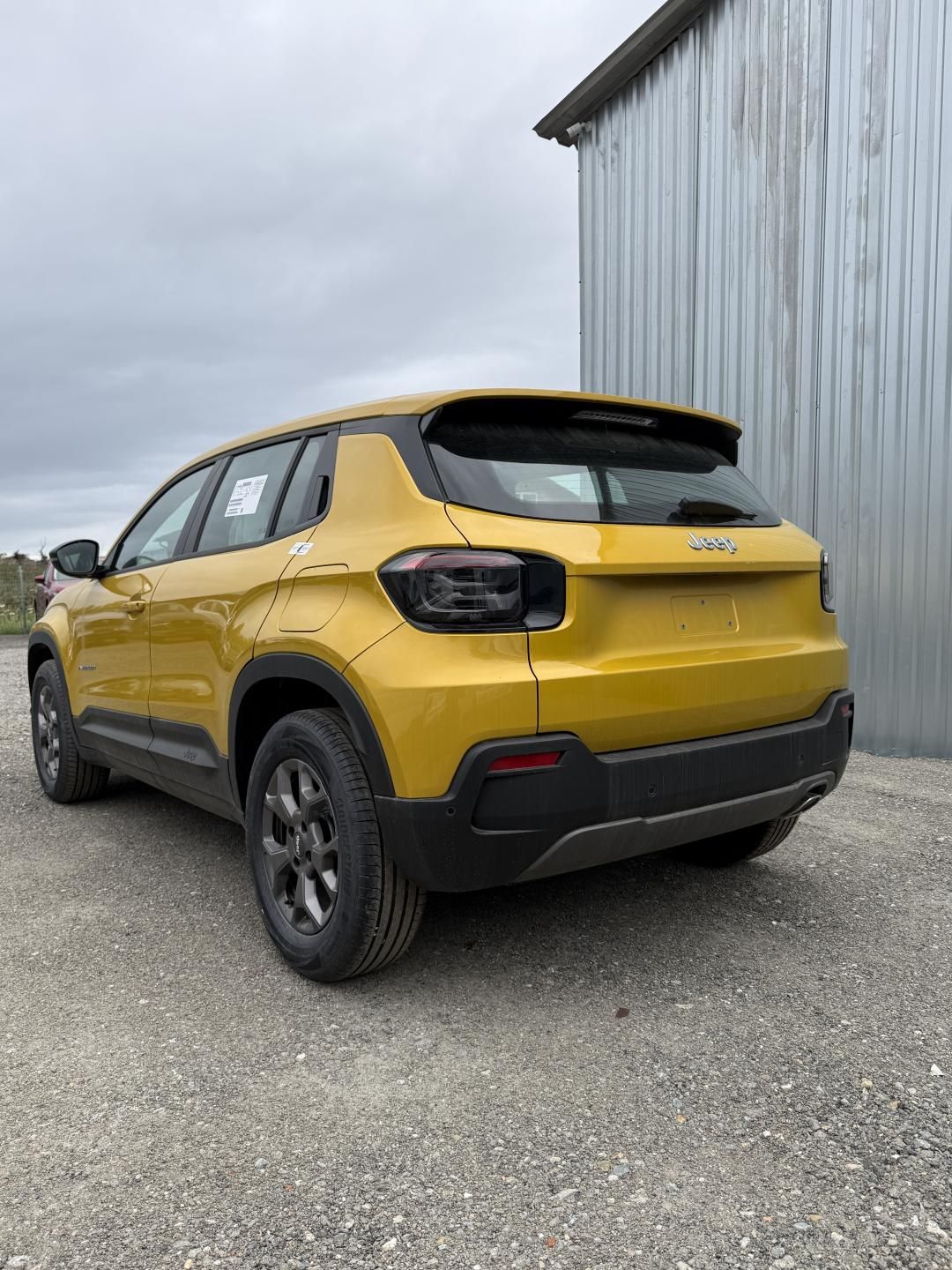 Jeep Avenger, Longitude 1.2 Turbo 100 MT6 - fotka 5