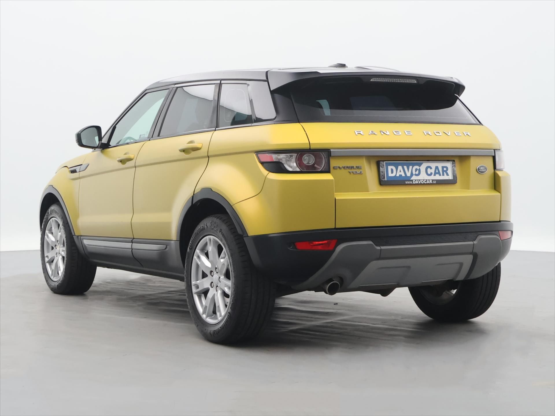 Land Rover Range Rover, 2,2 TD4 Prestige CZ 1.maj DPH - fotka 5