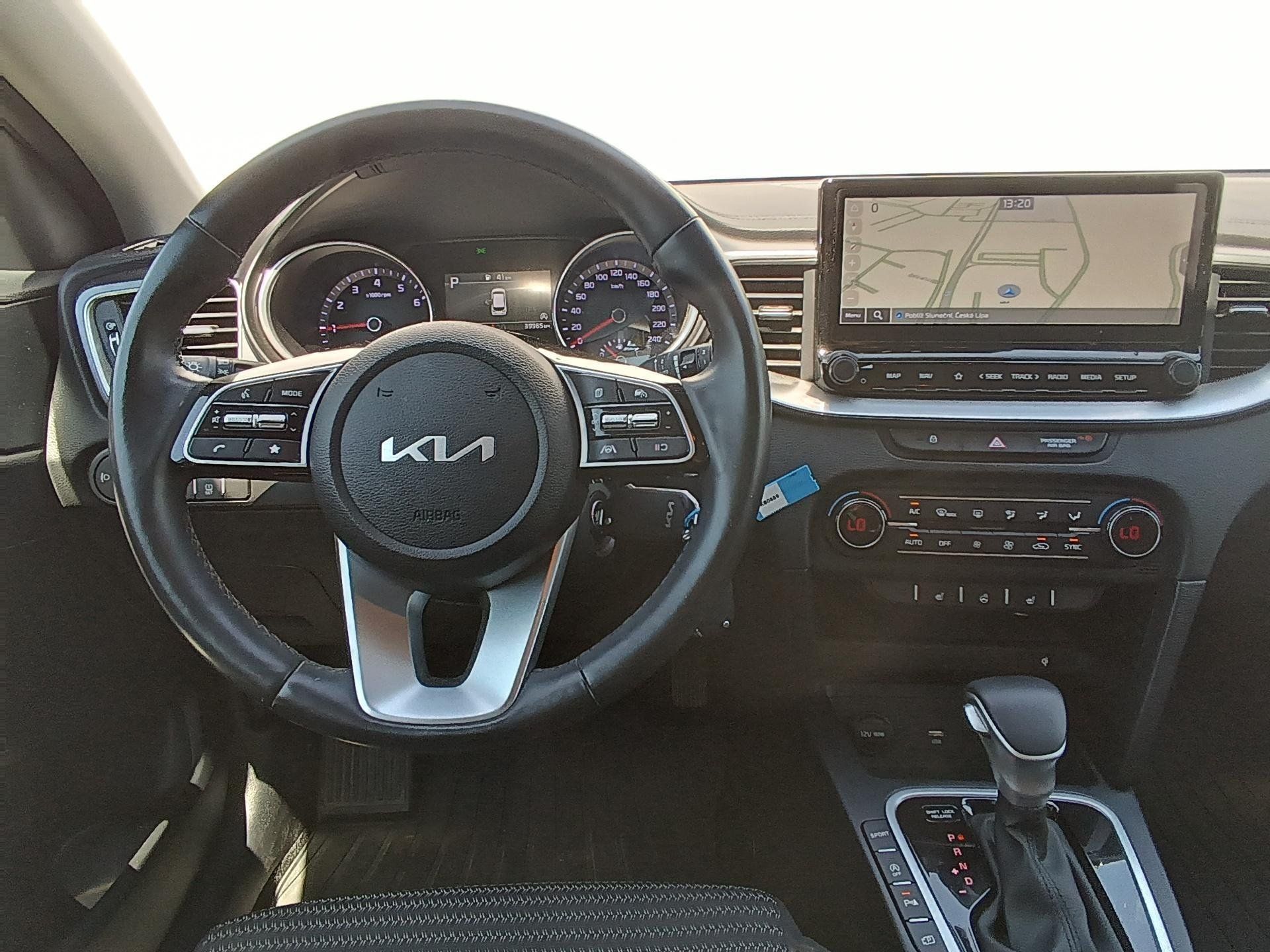 Kia Cee´d, Ceed SW TOP 1,5T-GDi / 118kw - fotka 5